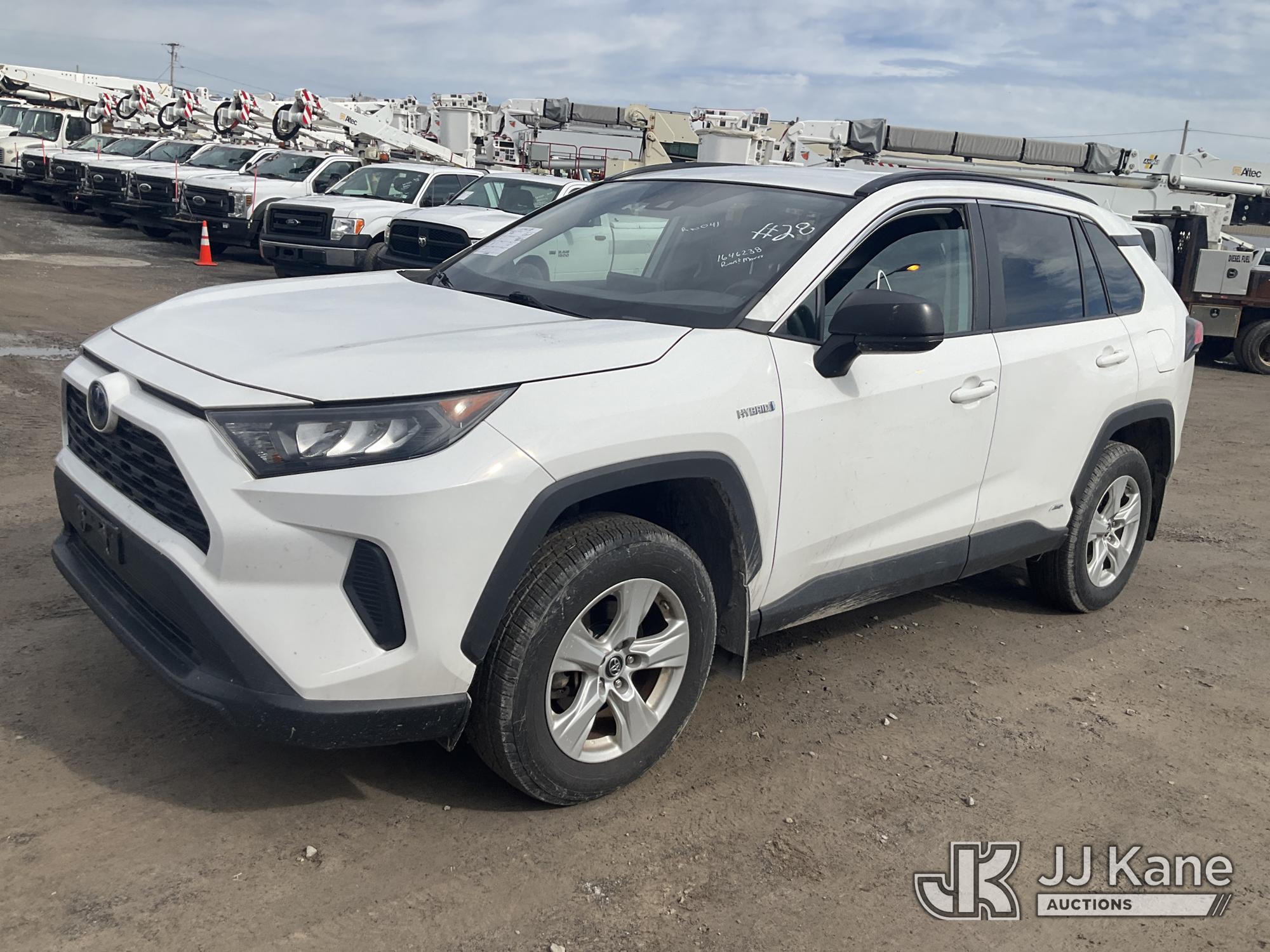 Photo of 2019 Toyota RAV4 AWD Hybrid
