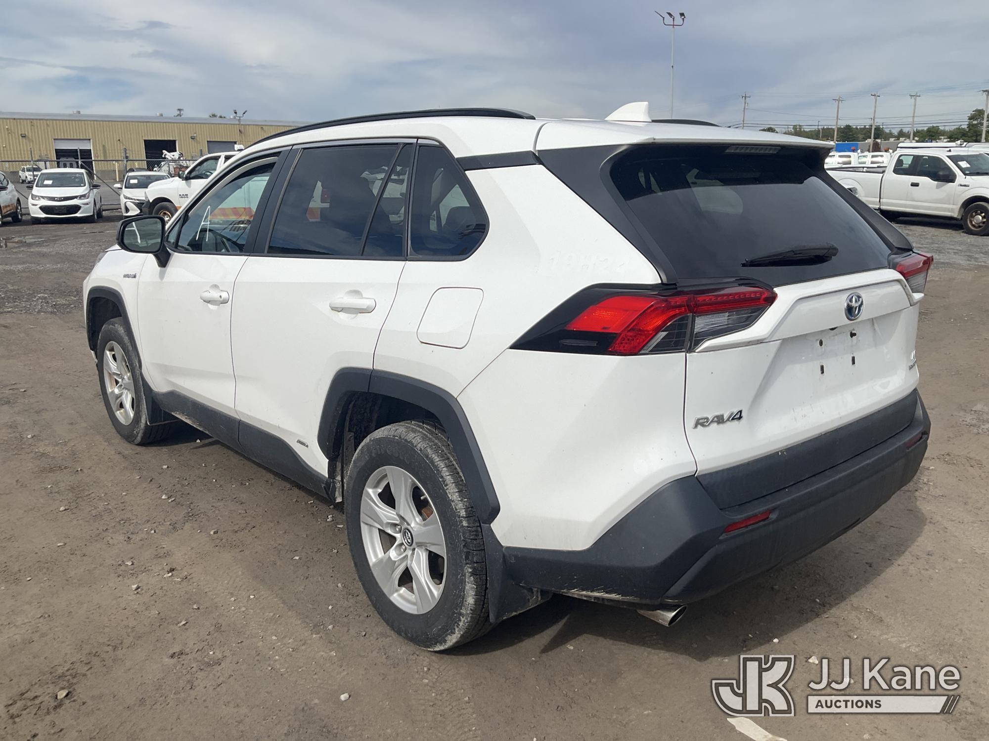 2019 Toyota RAV4 AWD HYBRID