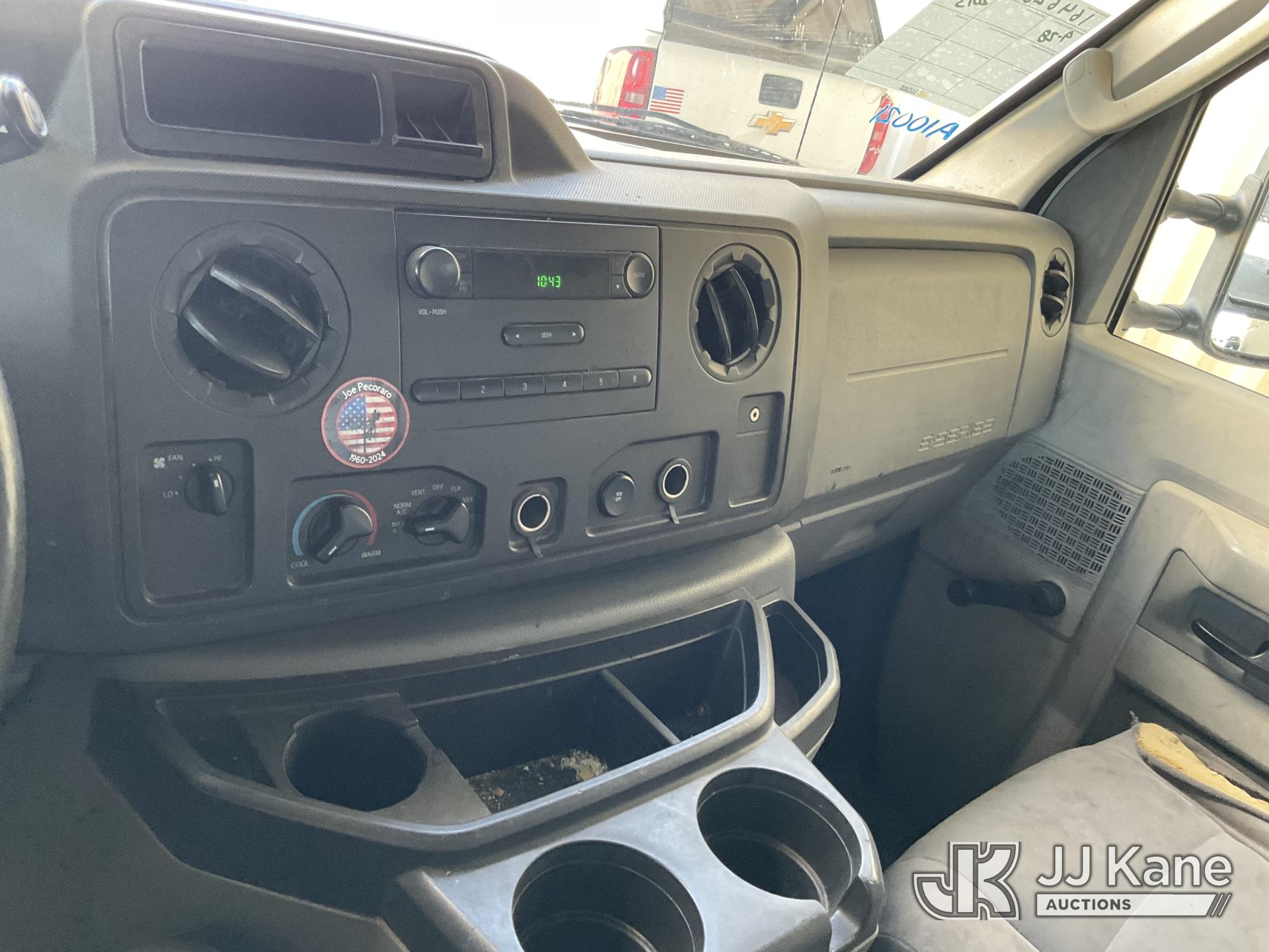 2013 Ford ECONOLINE