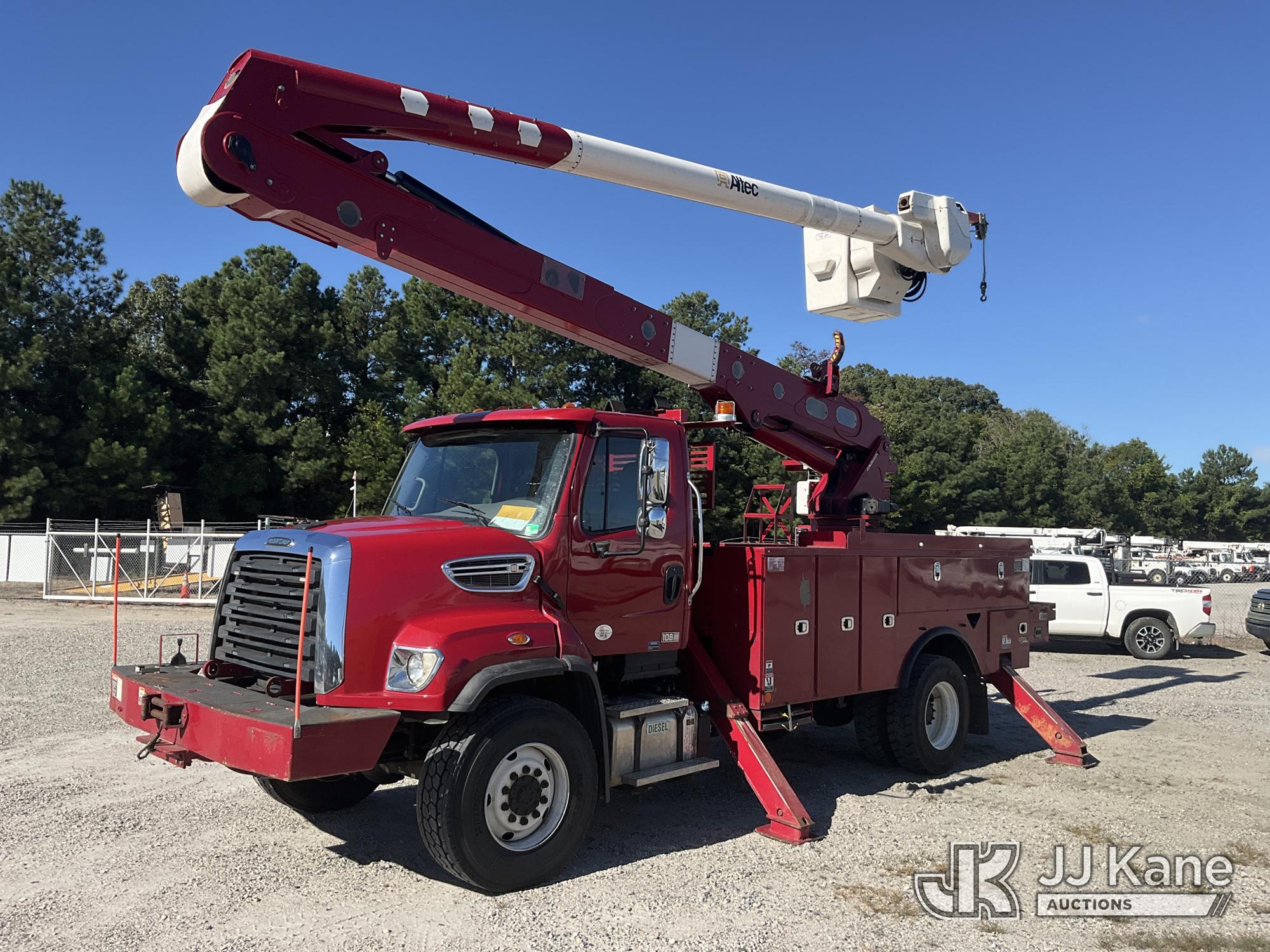 2018 Freightliner 108SD