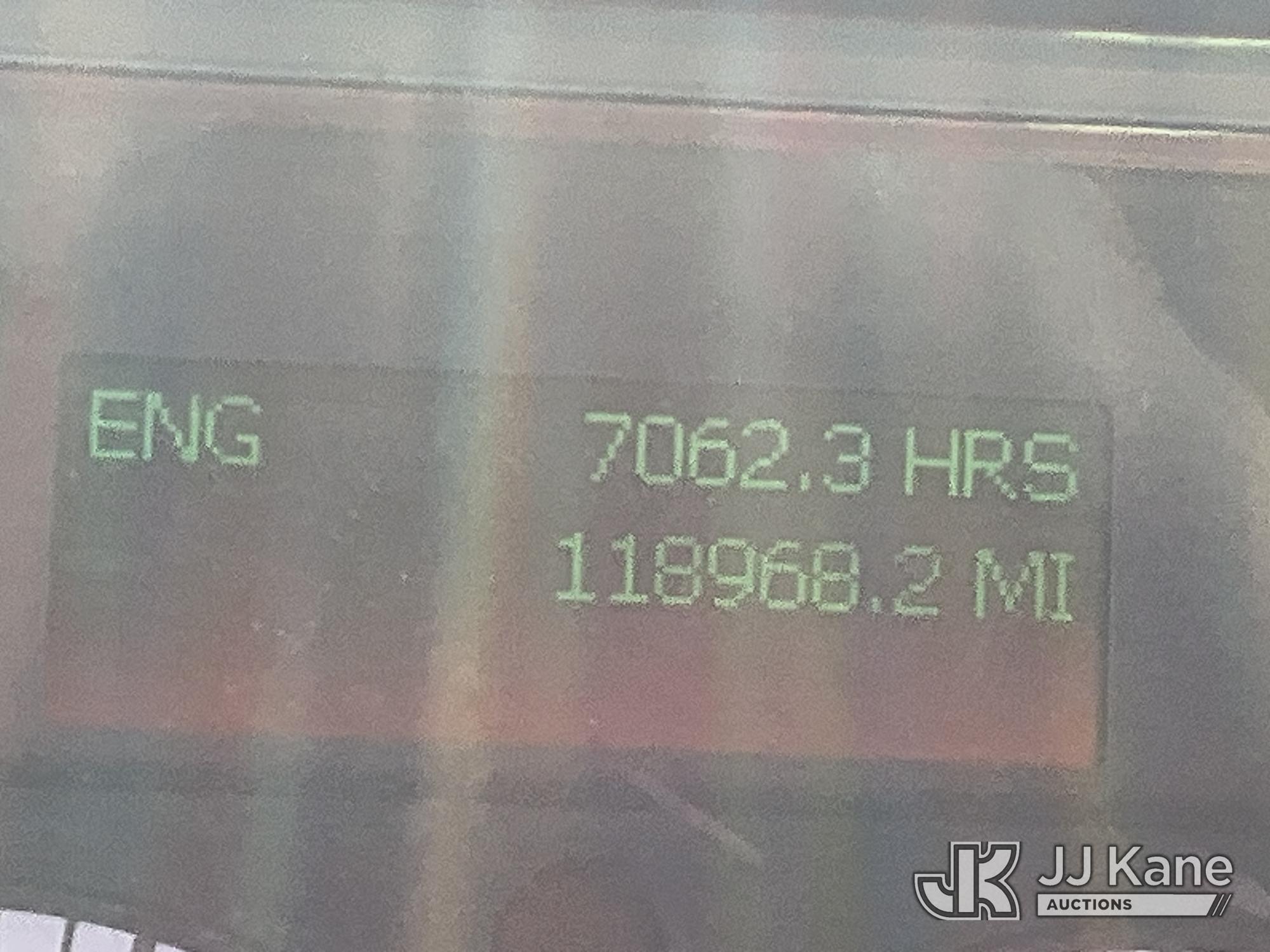 2018 Freightliner 108SD