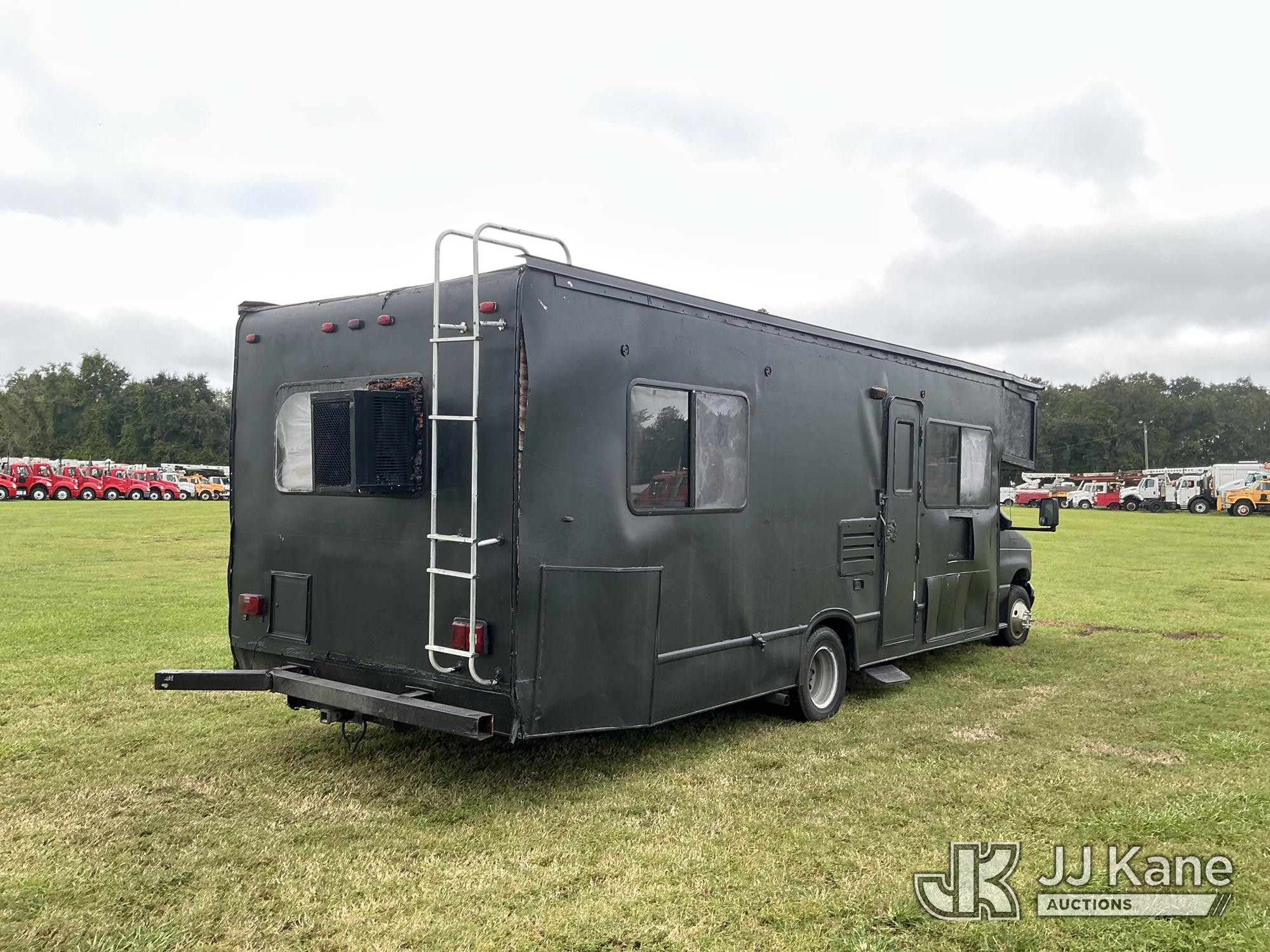 2004 Ford ECONOLINE