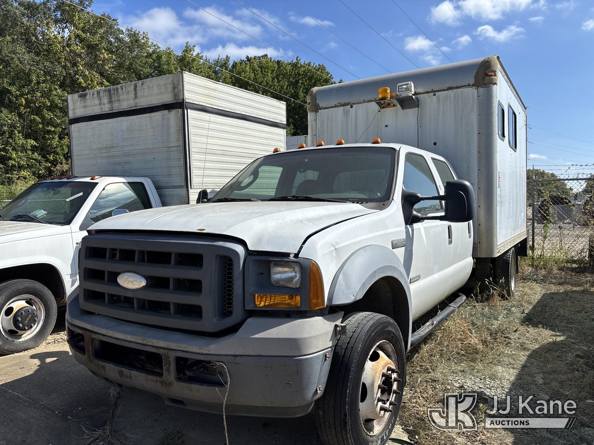 2005 Ford F-550