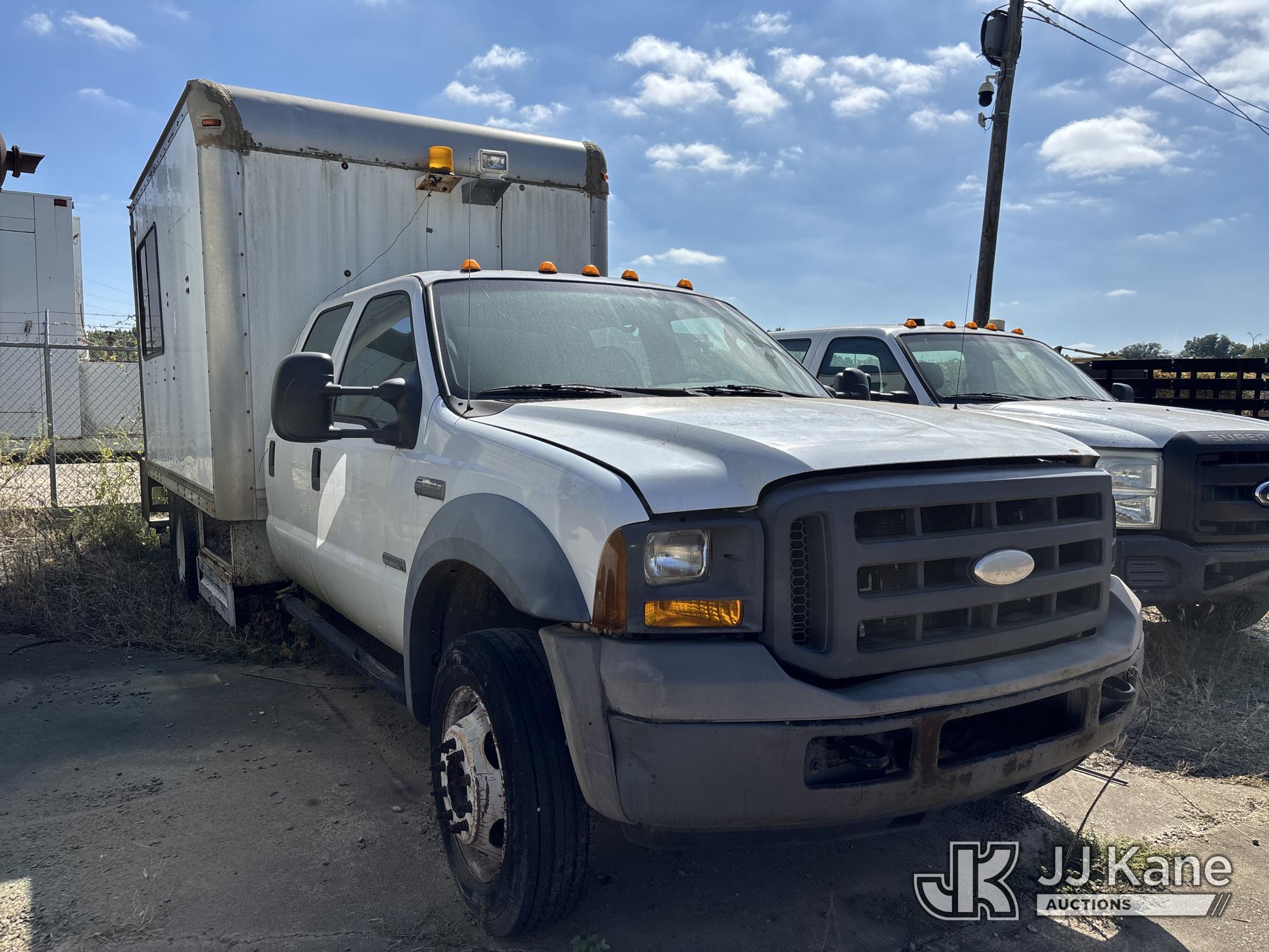 2005 Ford F-550