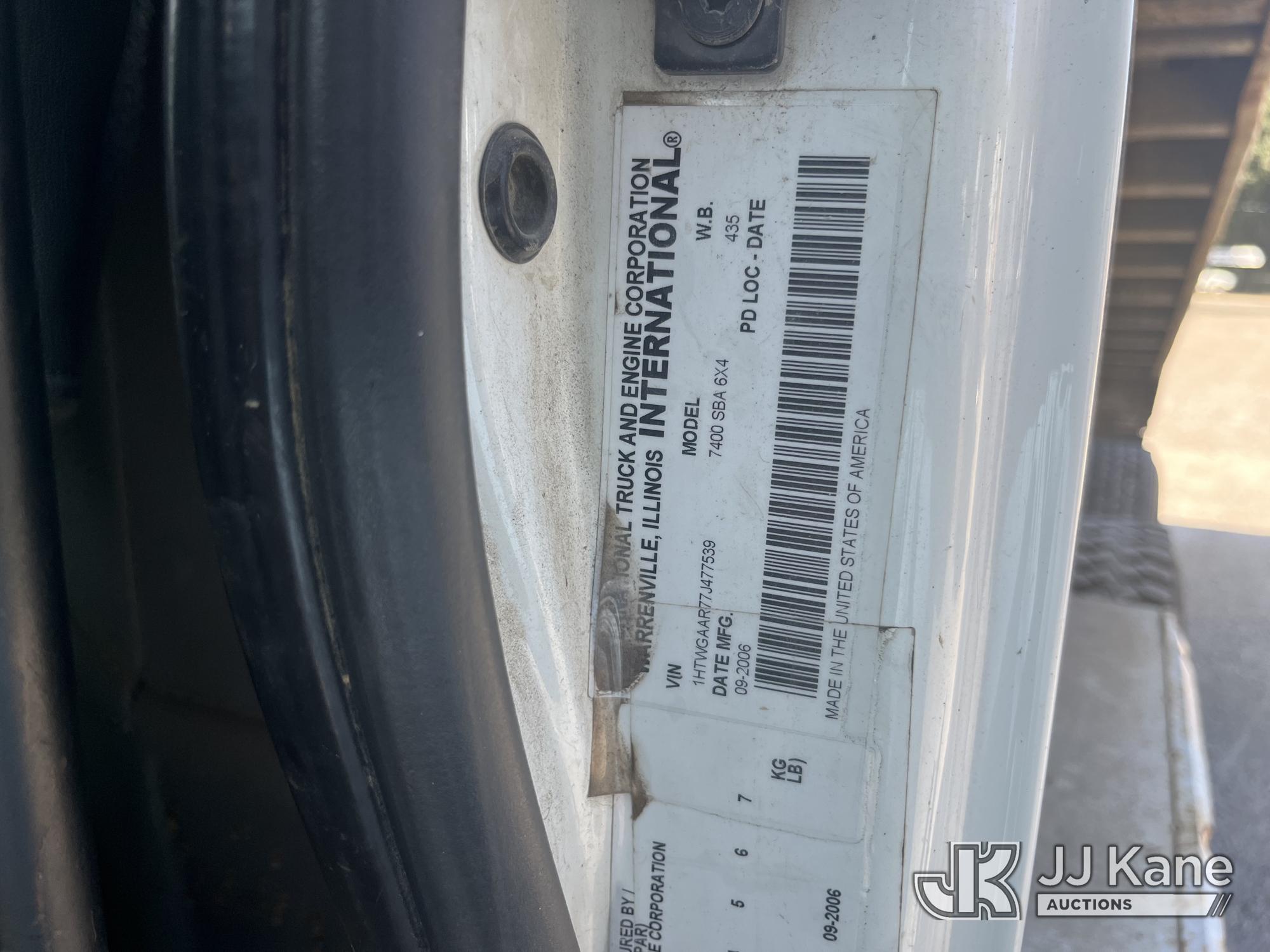 2007 International 7400