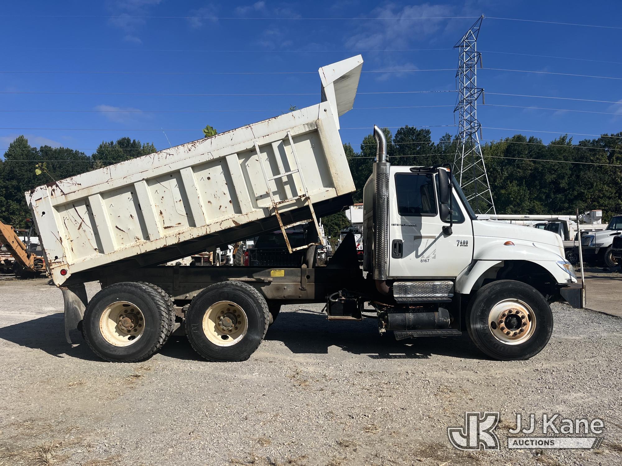 2007 International 7400