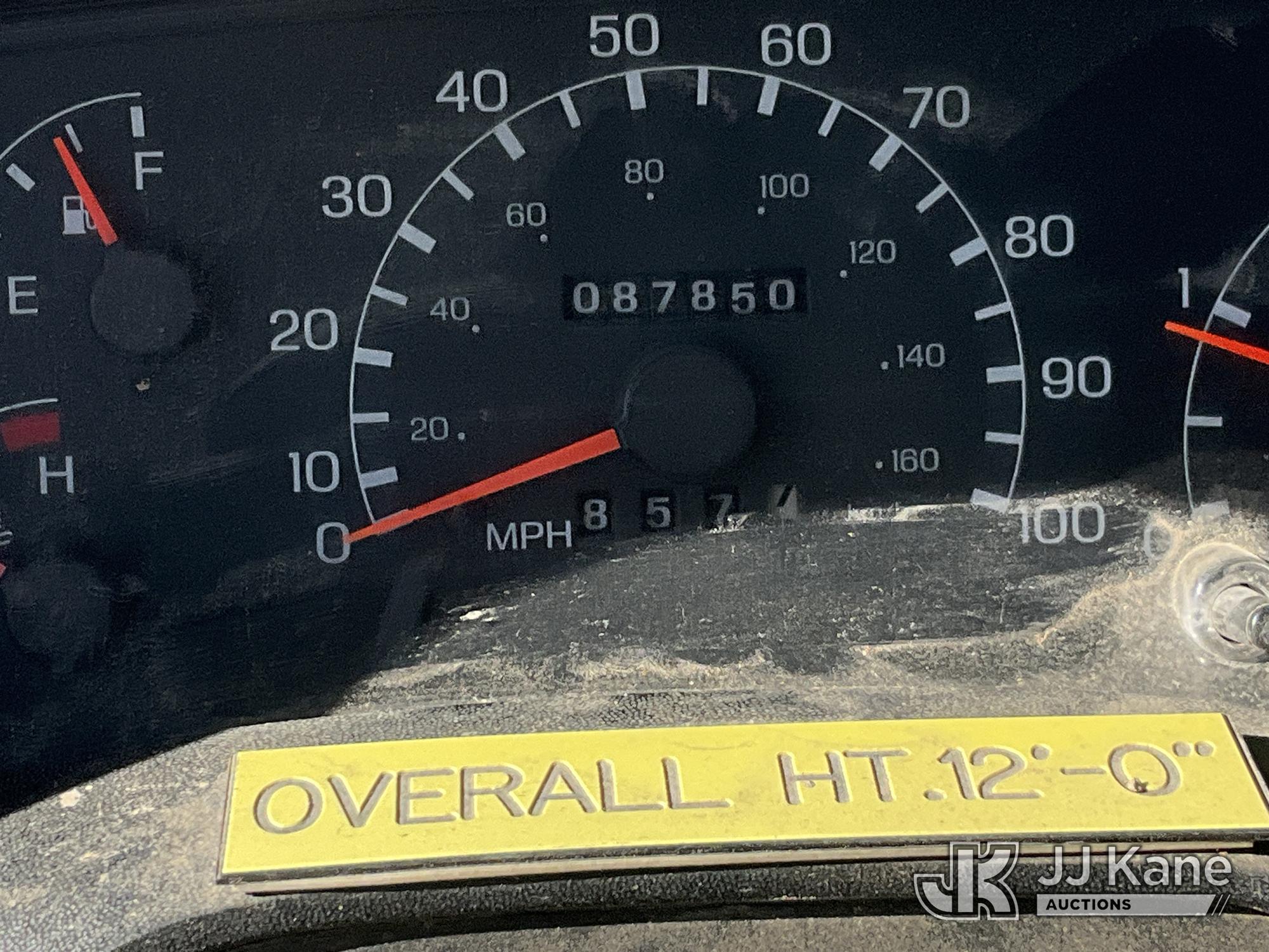 2000 Ford F-650
