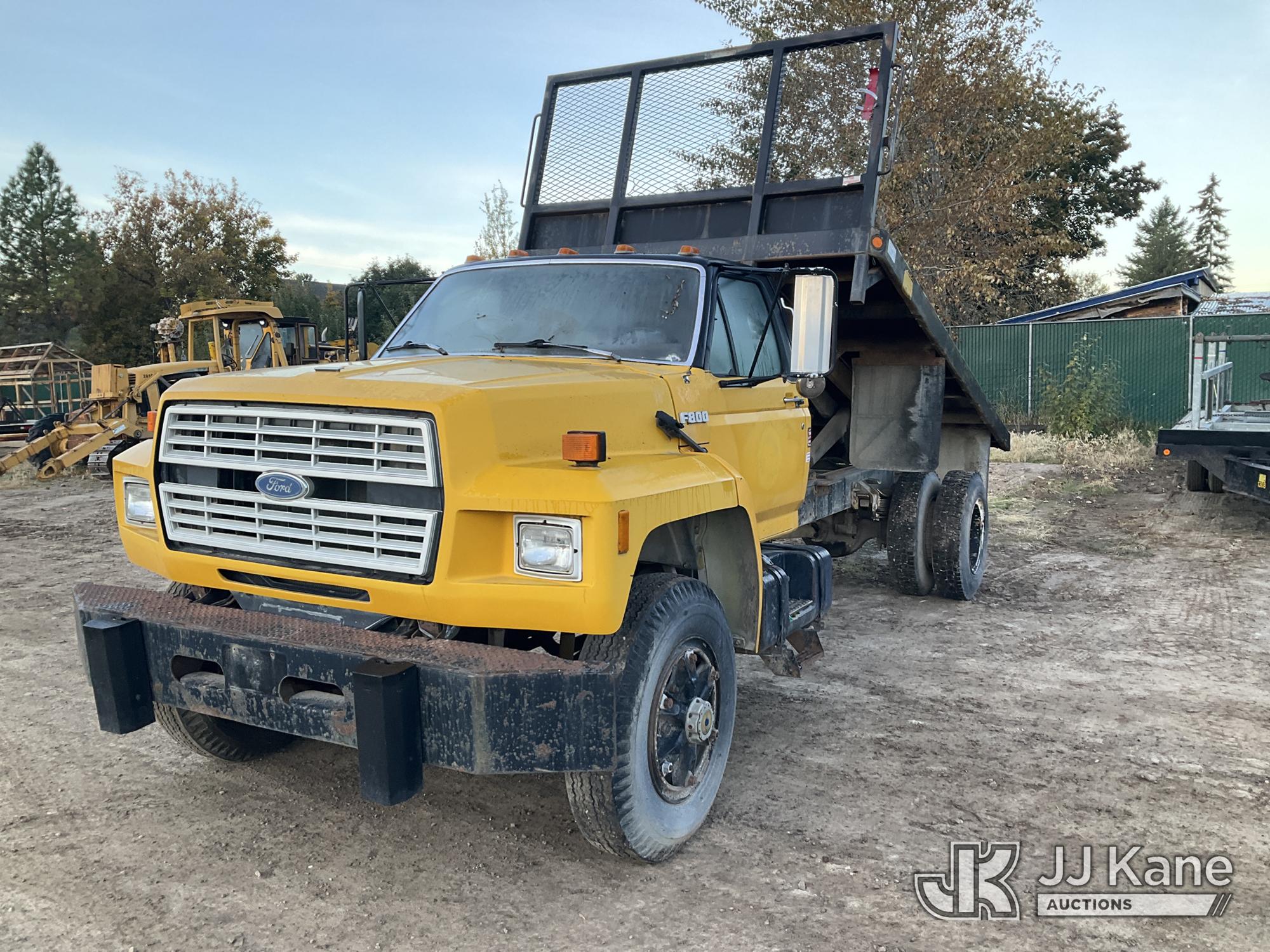 Photo of 1990 Ford F800
