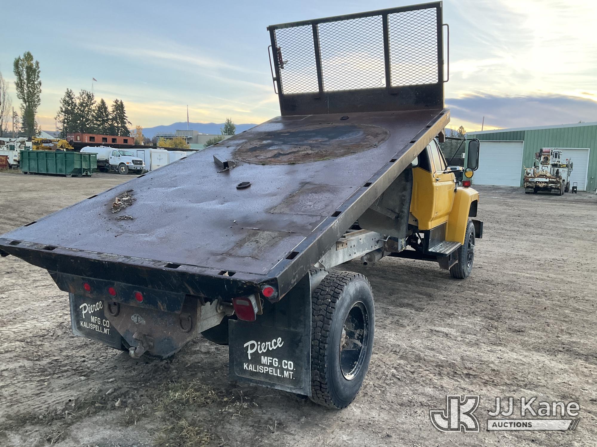 1990 Ford F800