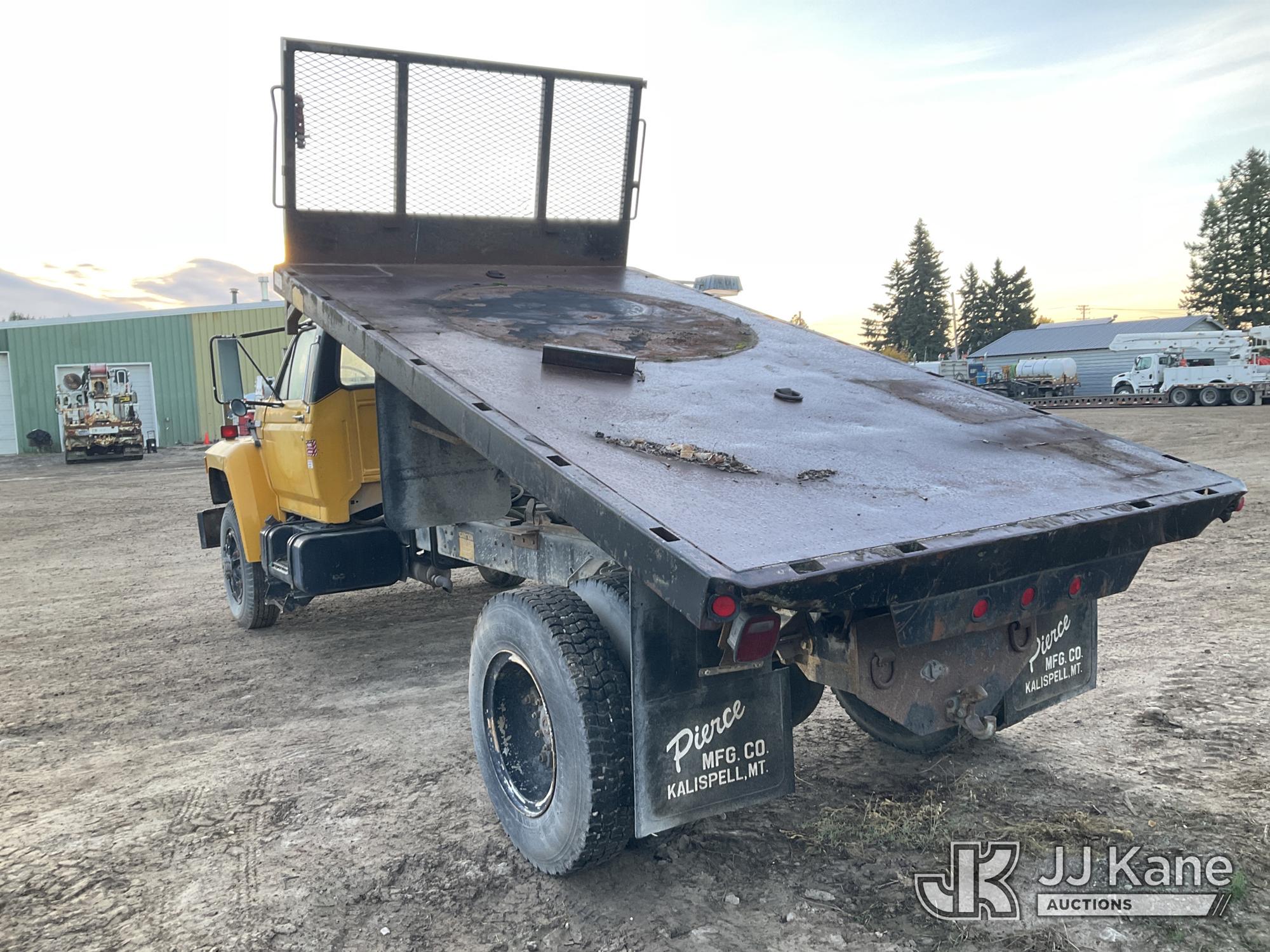 1990 Ford F800