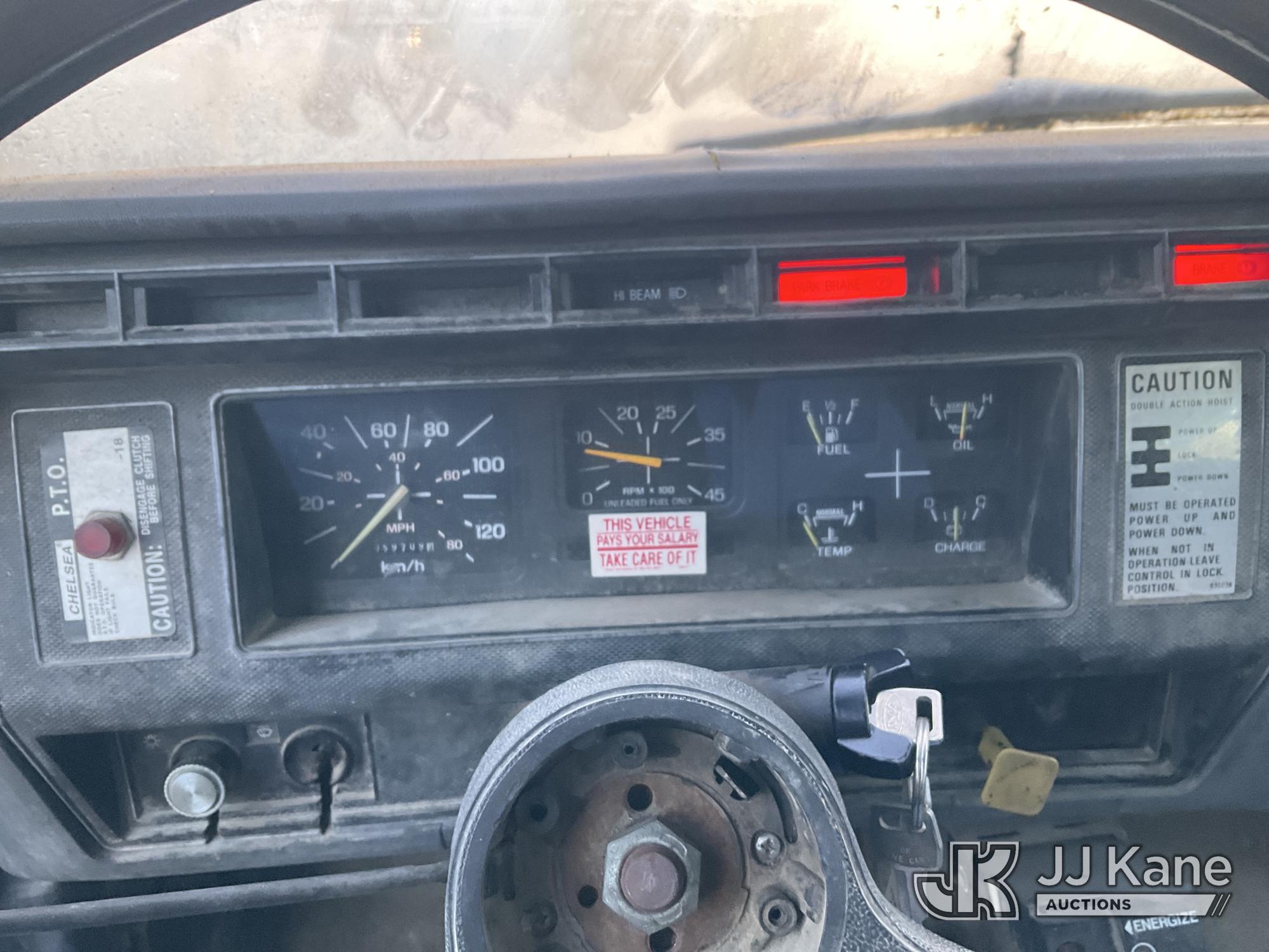 1990 Ford F800
