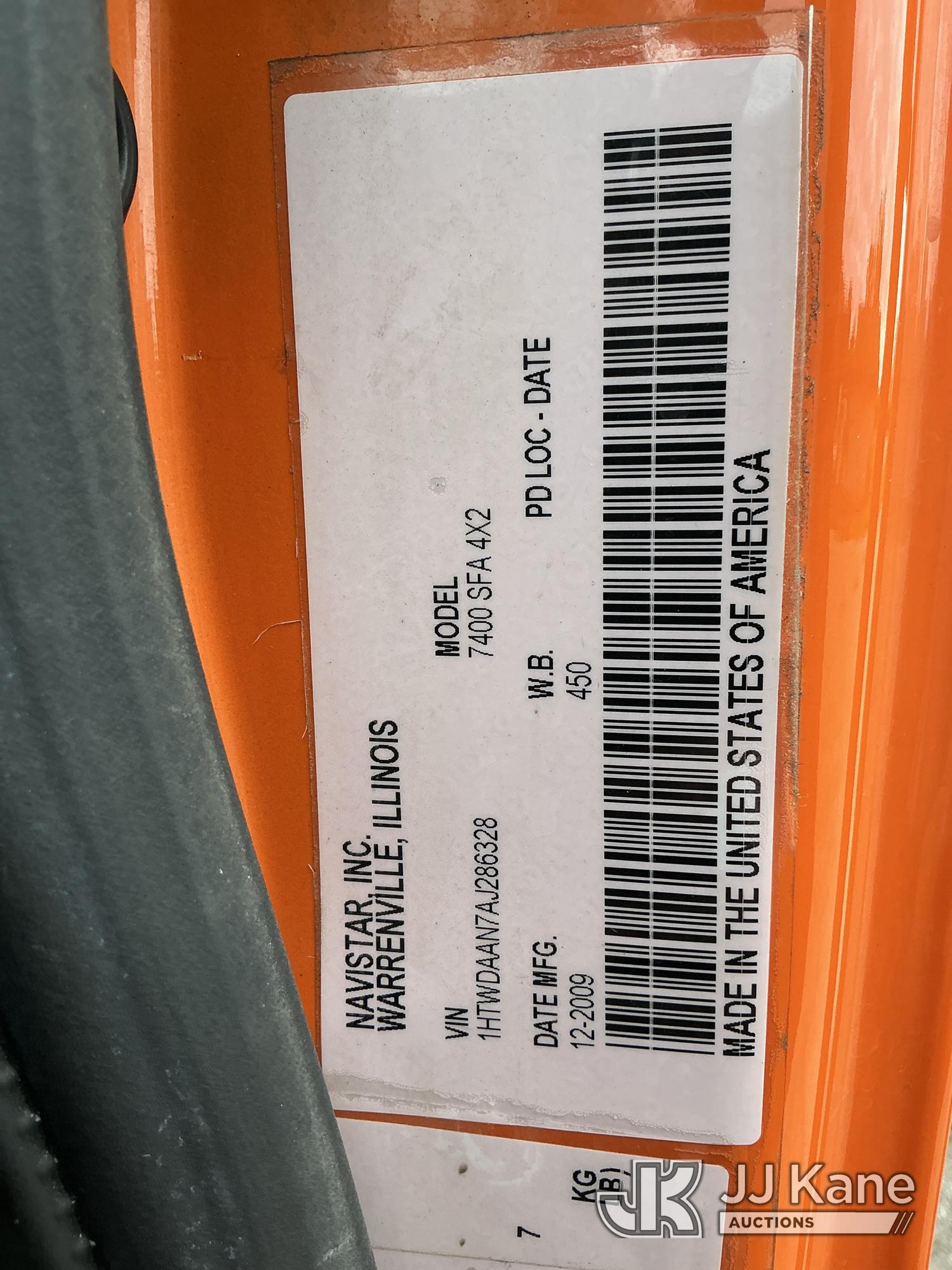 2010 International 7400