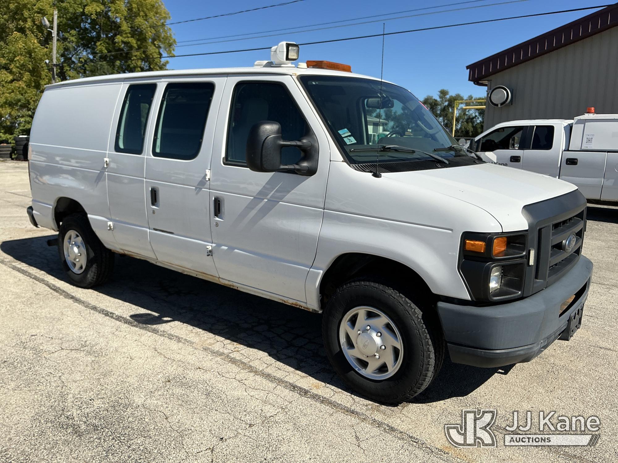 2013 Ford E350