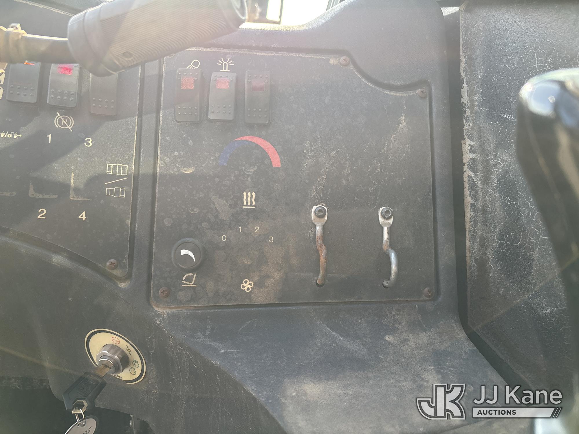 2015 Caterpillar TL642C