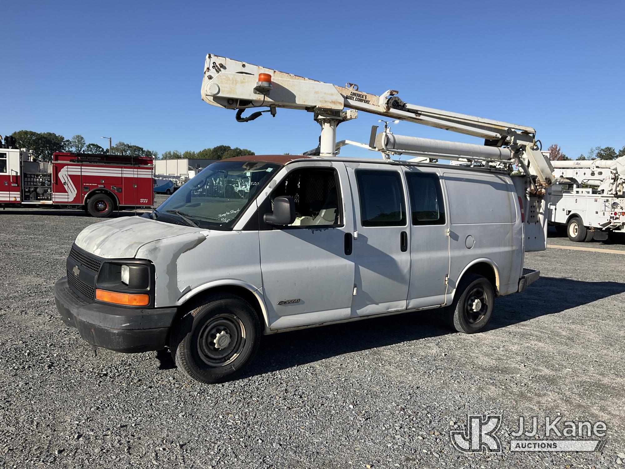 Photo of 2006 Chevrolet Express 3500