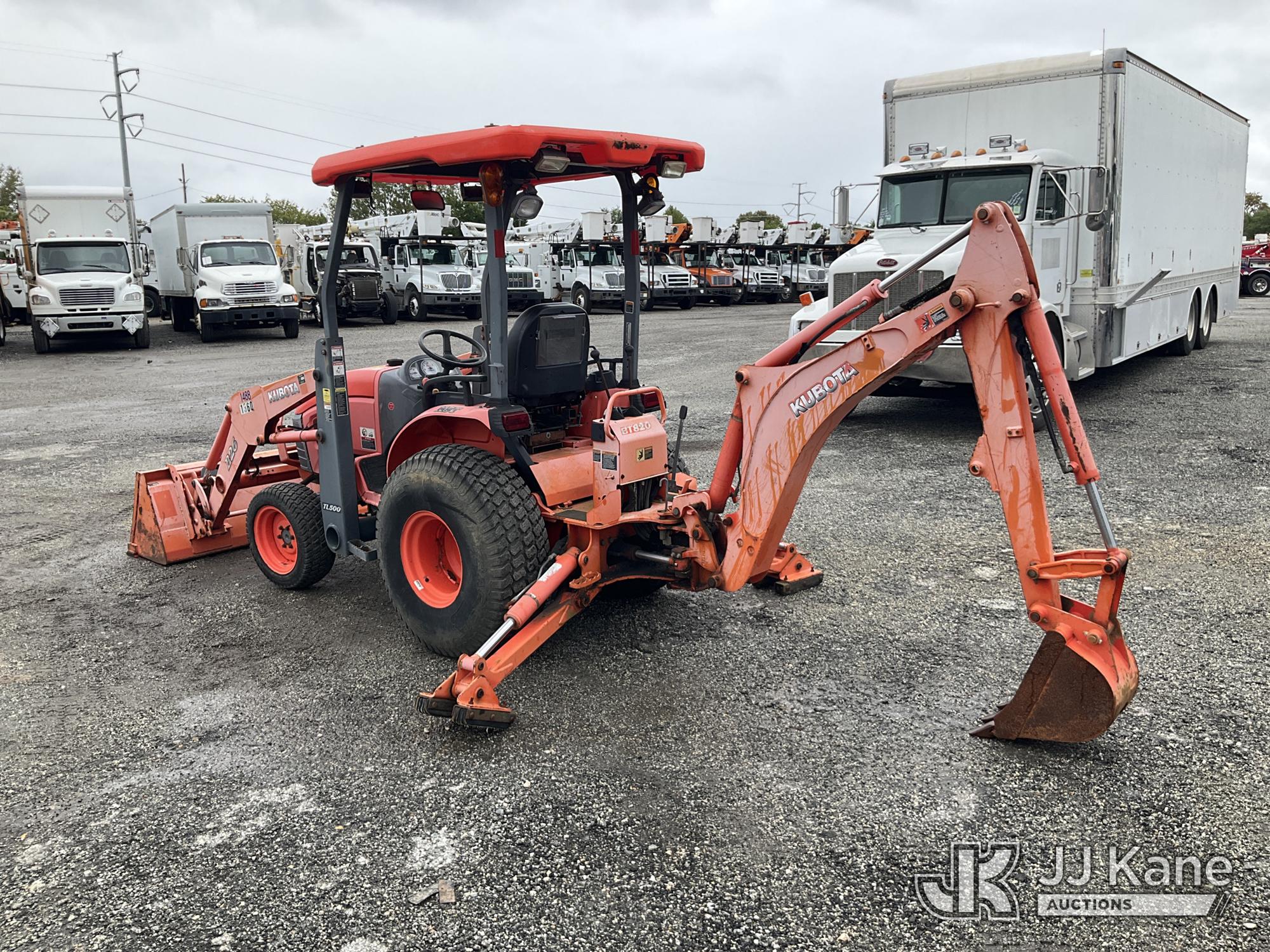 2014 Kubota B26 4X4
