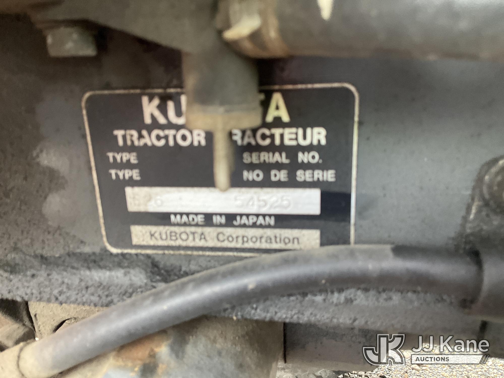 2014 Kubota B26 4X4