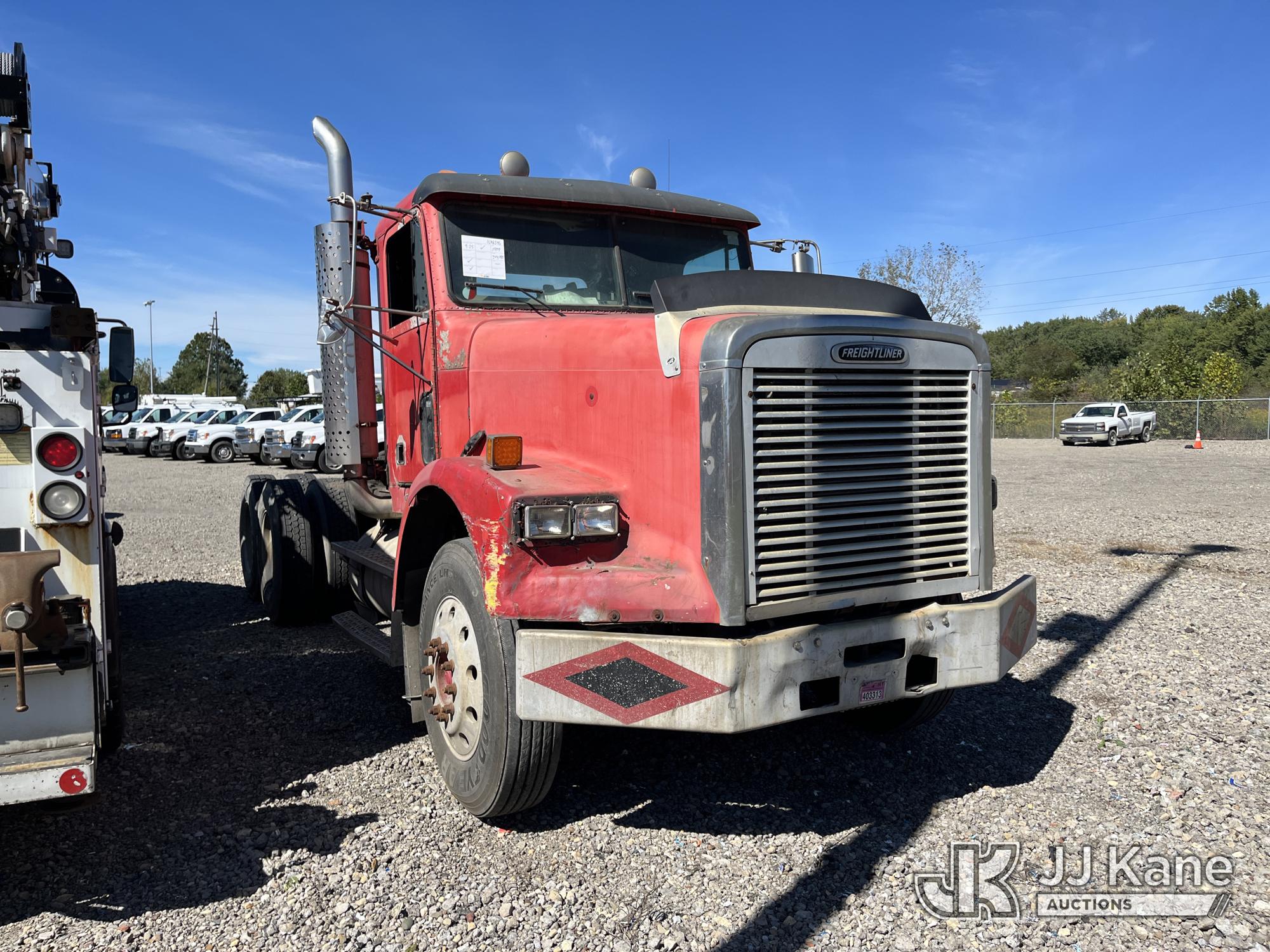 1999 Freightliner FLD120