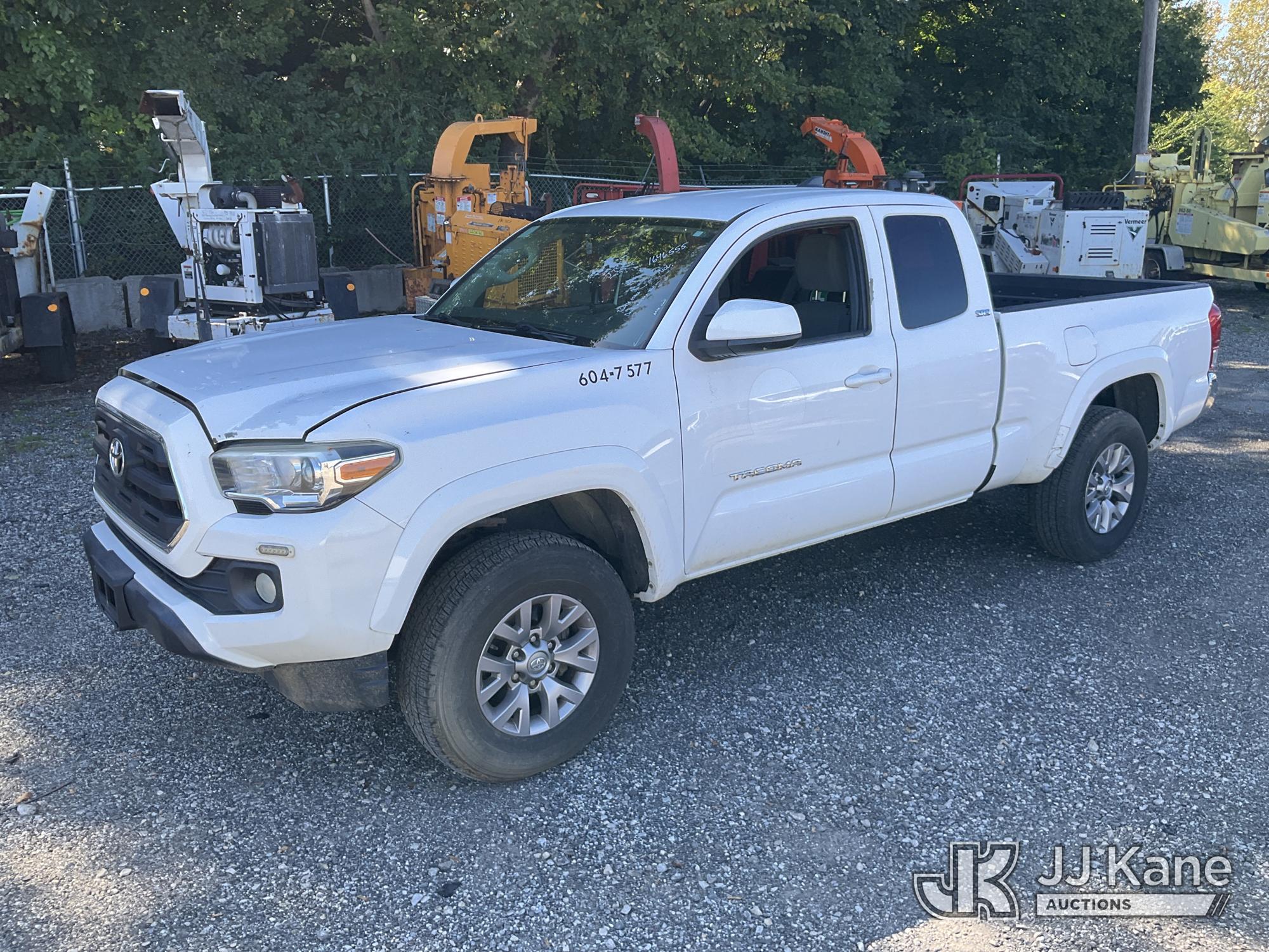Photo of 2017 Toyota Tacoma