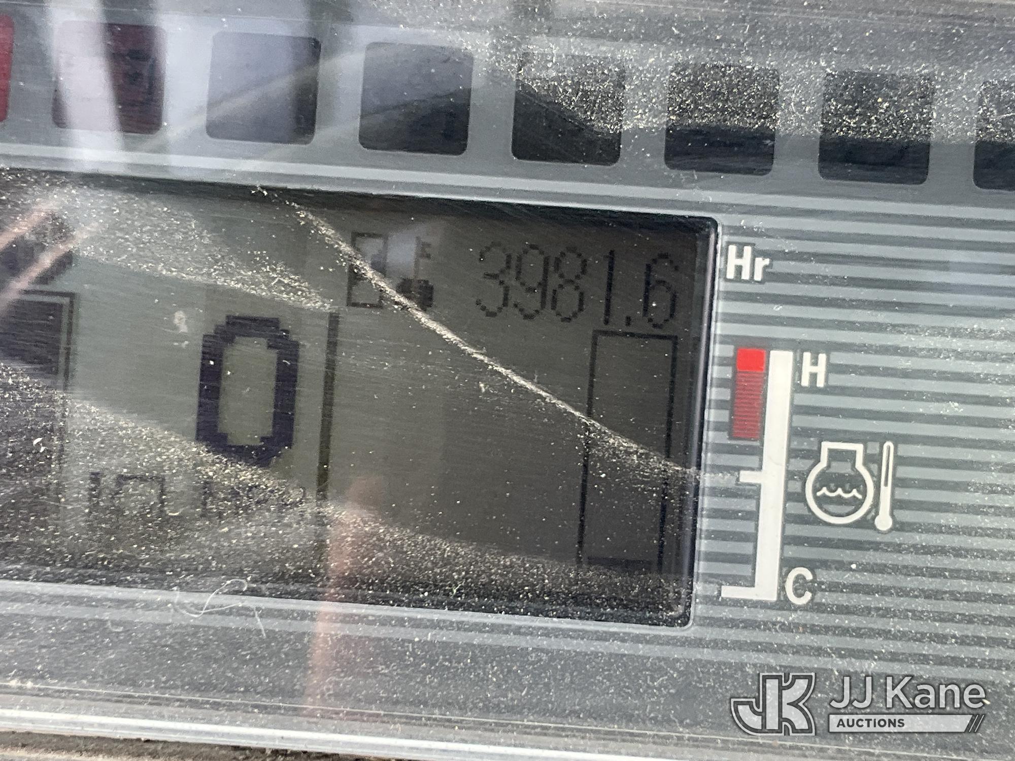 2010 Caterpillar DP40KD