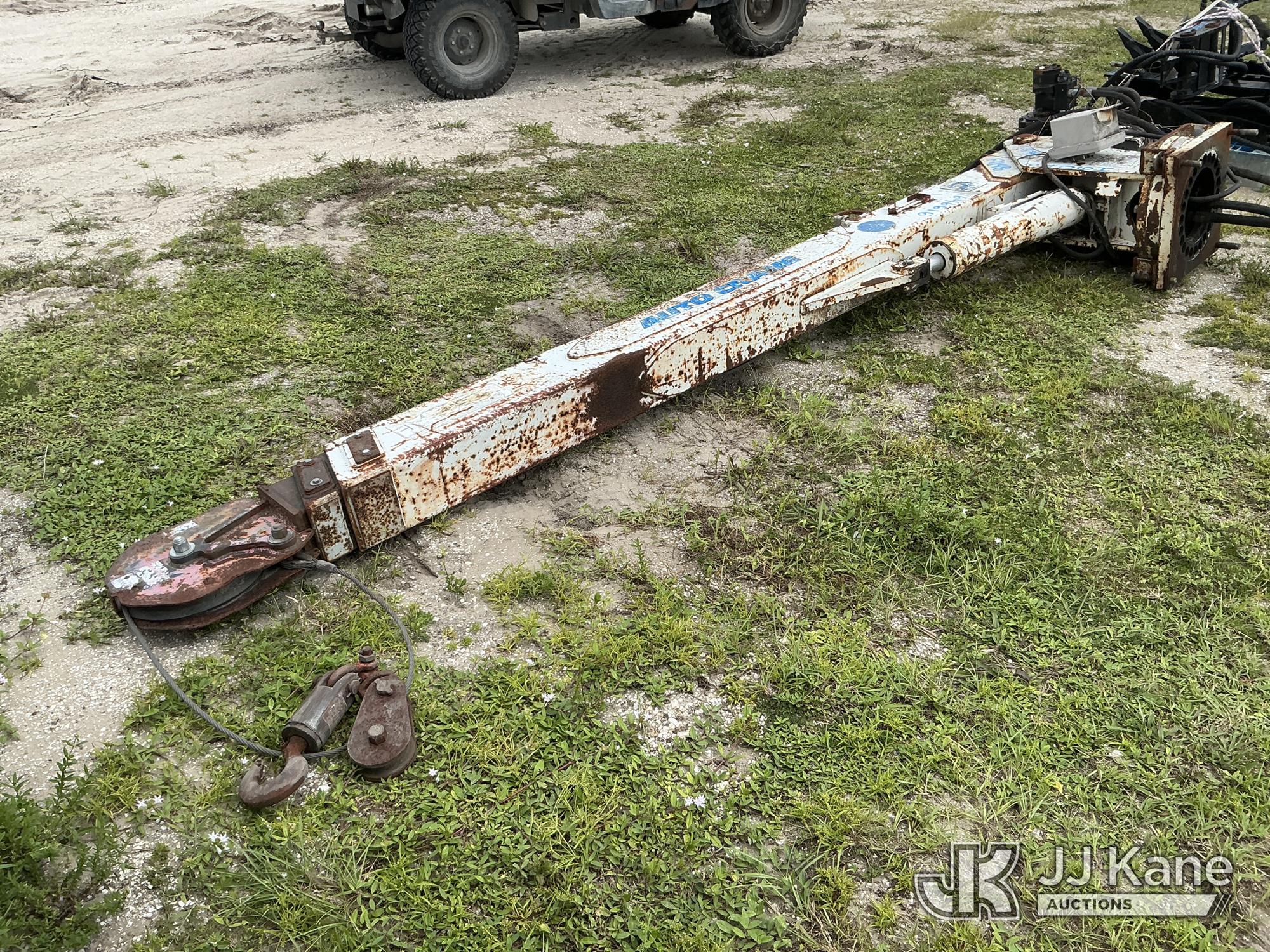 0 Auto Crane 6406H