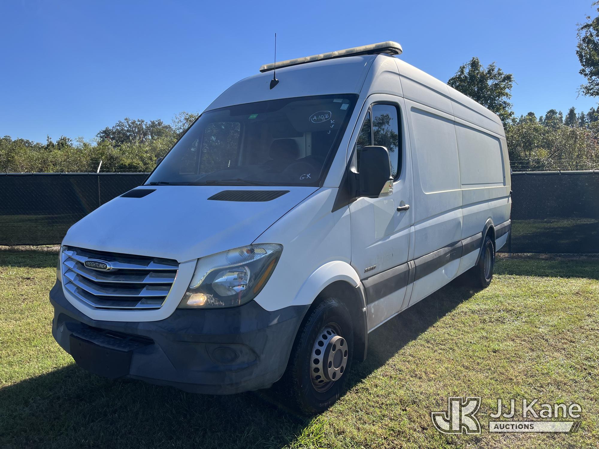 Photo of 2016 Mercedes-Benz Sprinter