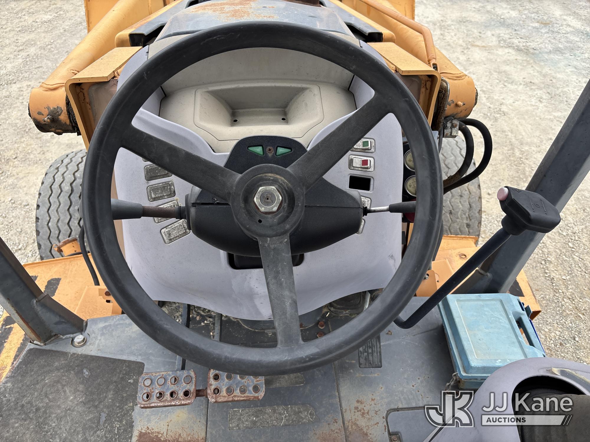 2004 Case 590 SM