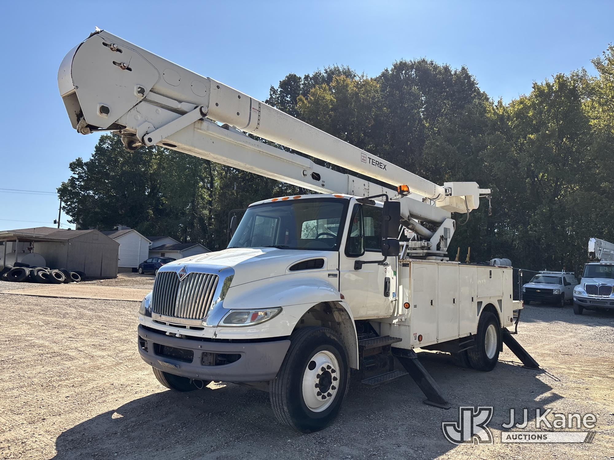 Photo of 2011 International DuraStar 4300