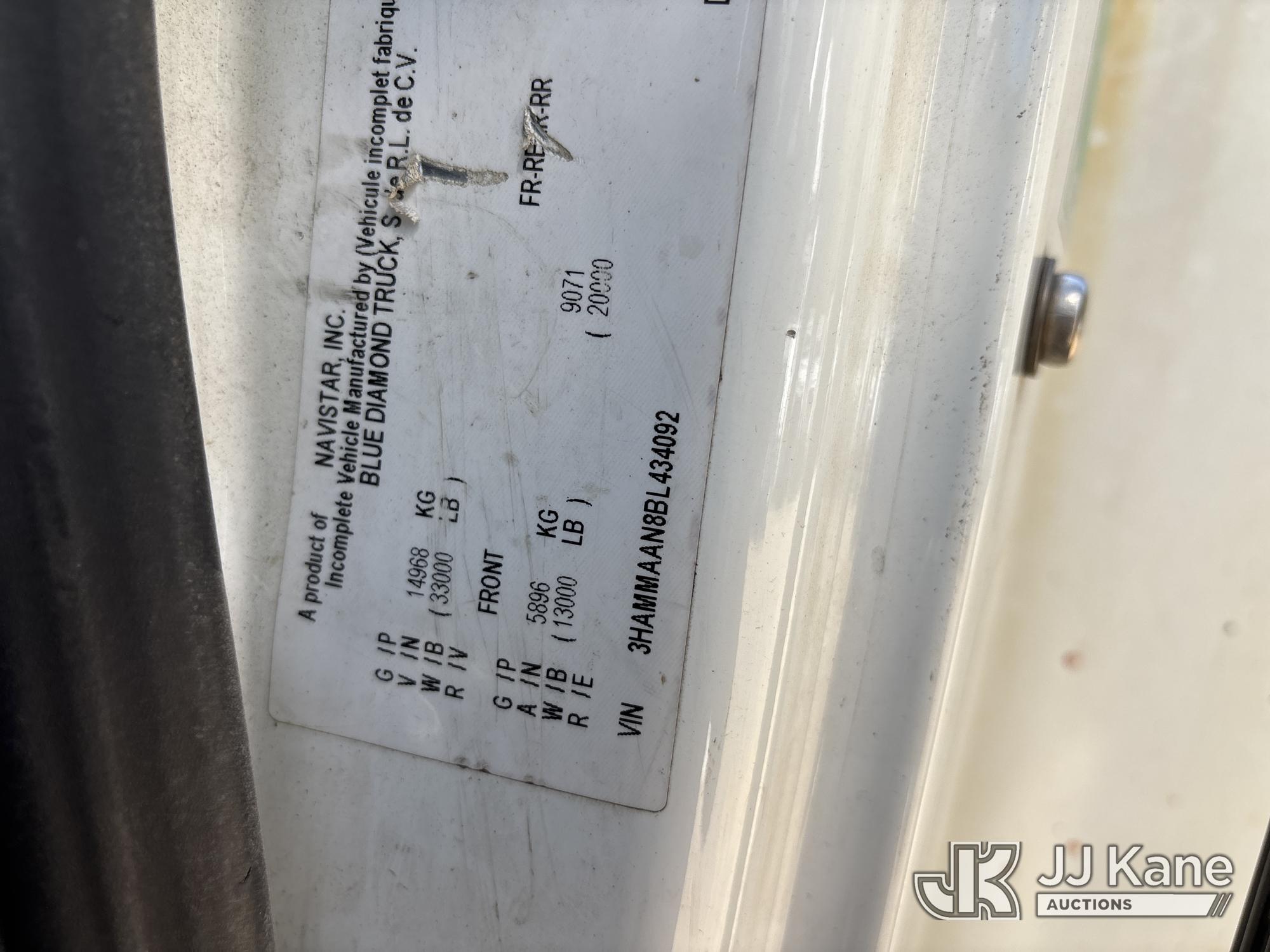 2011 International DURASTAR 4300
