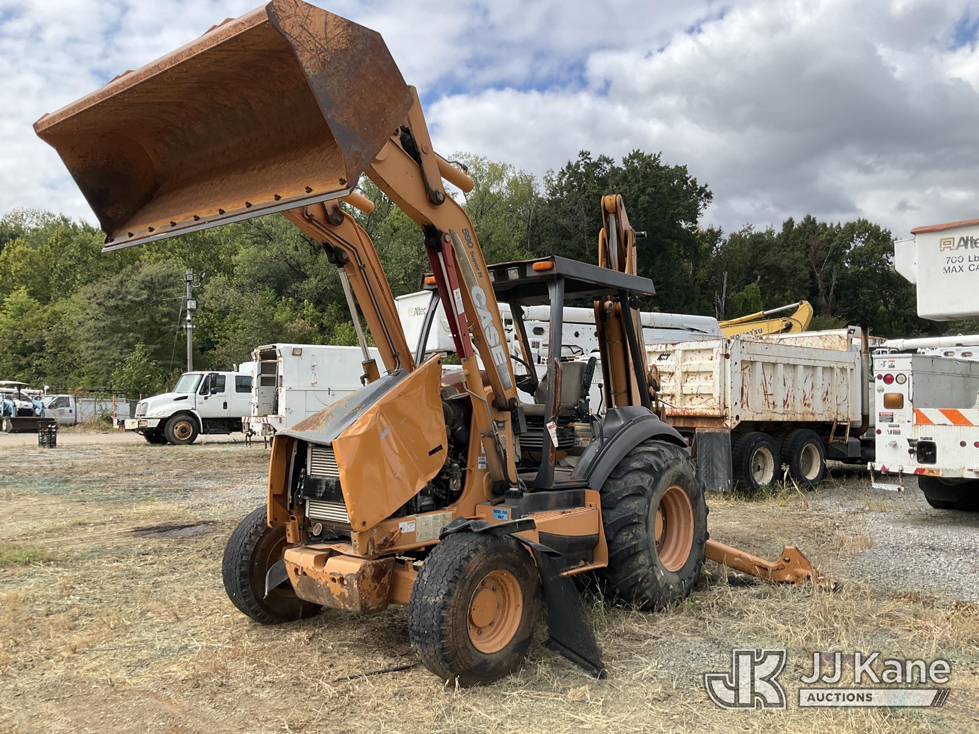2011 Case 590 Super N