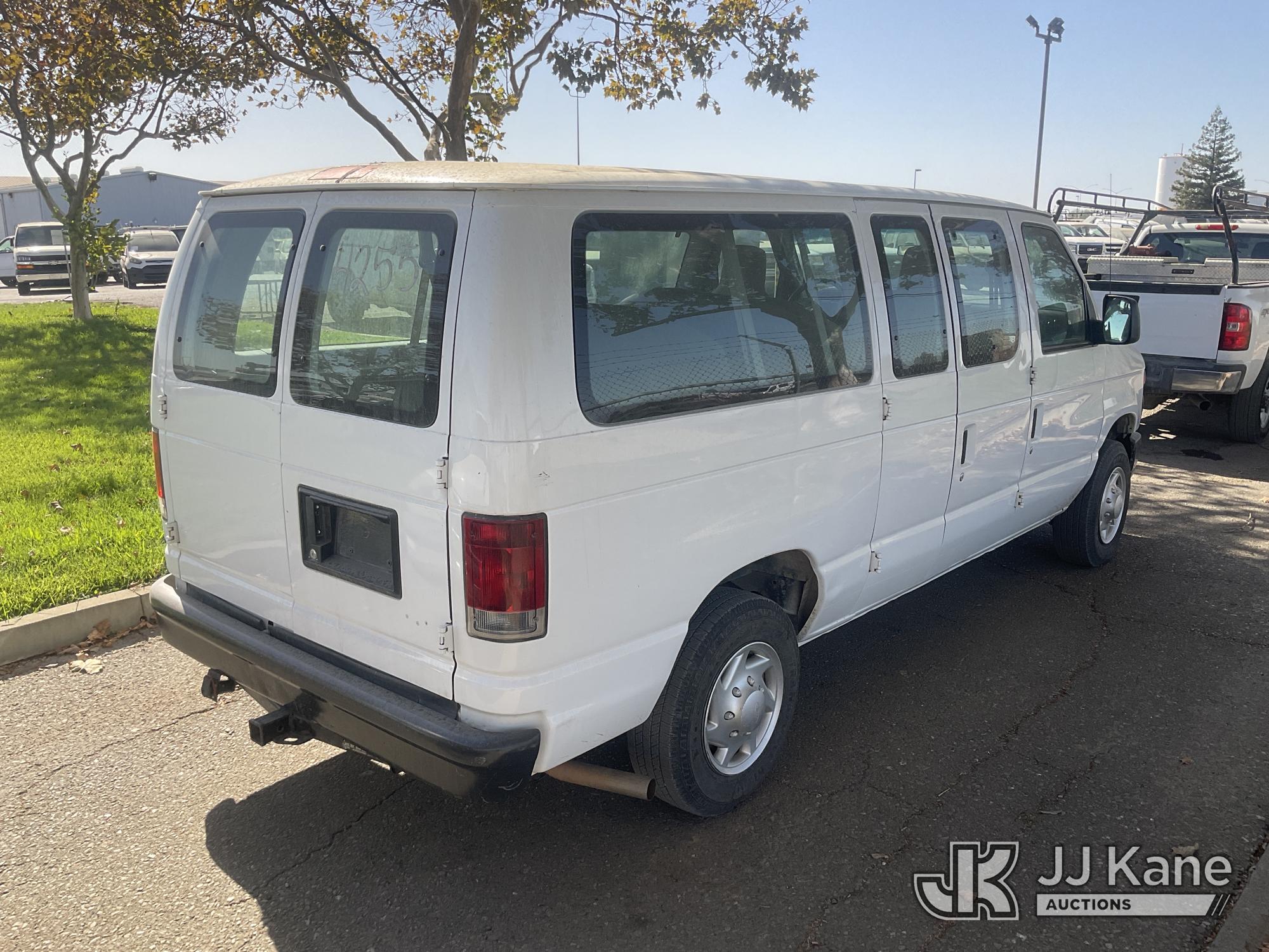 2012 Ford ECONOLINE