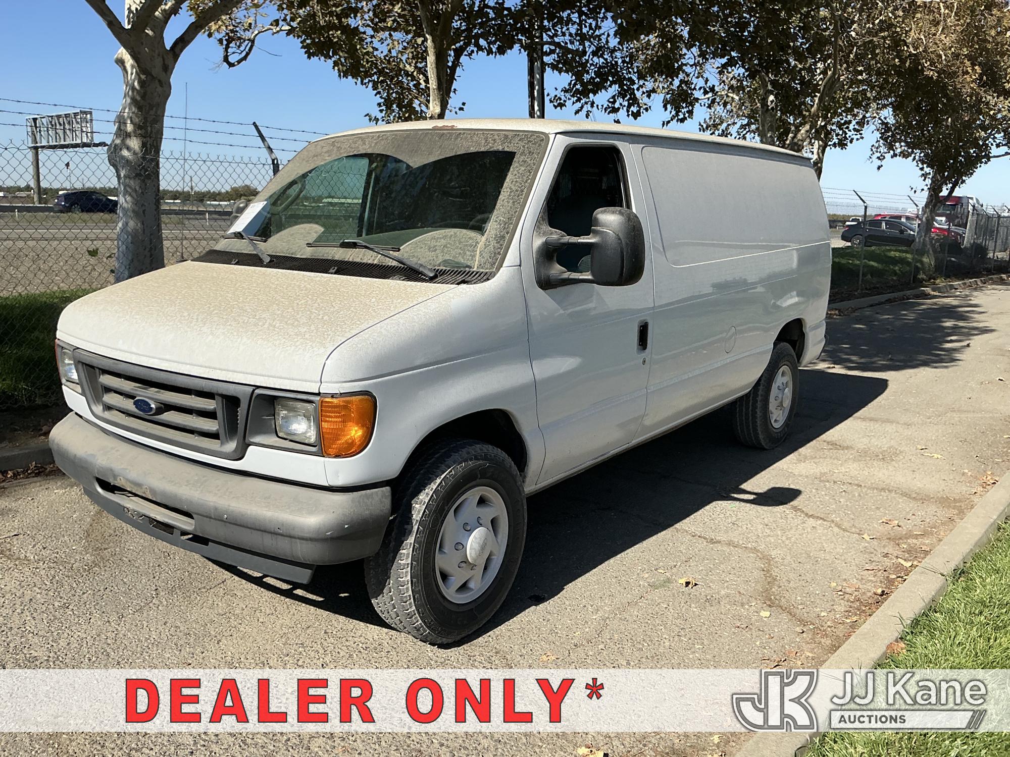 Photo of 2007 Ford Econoline