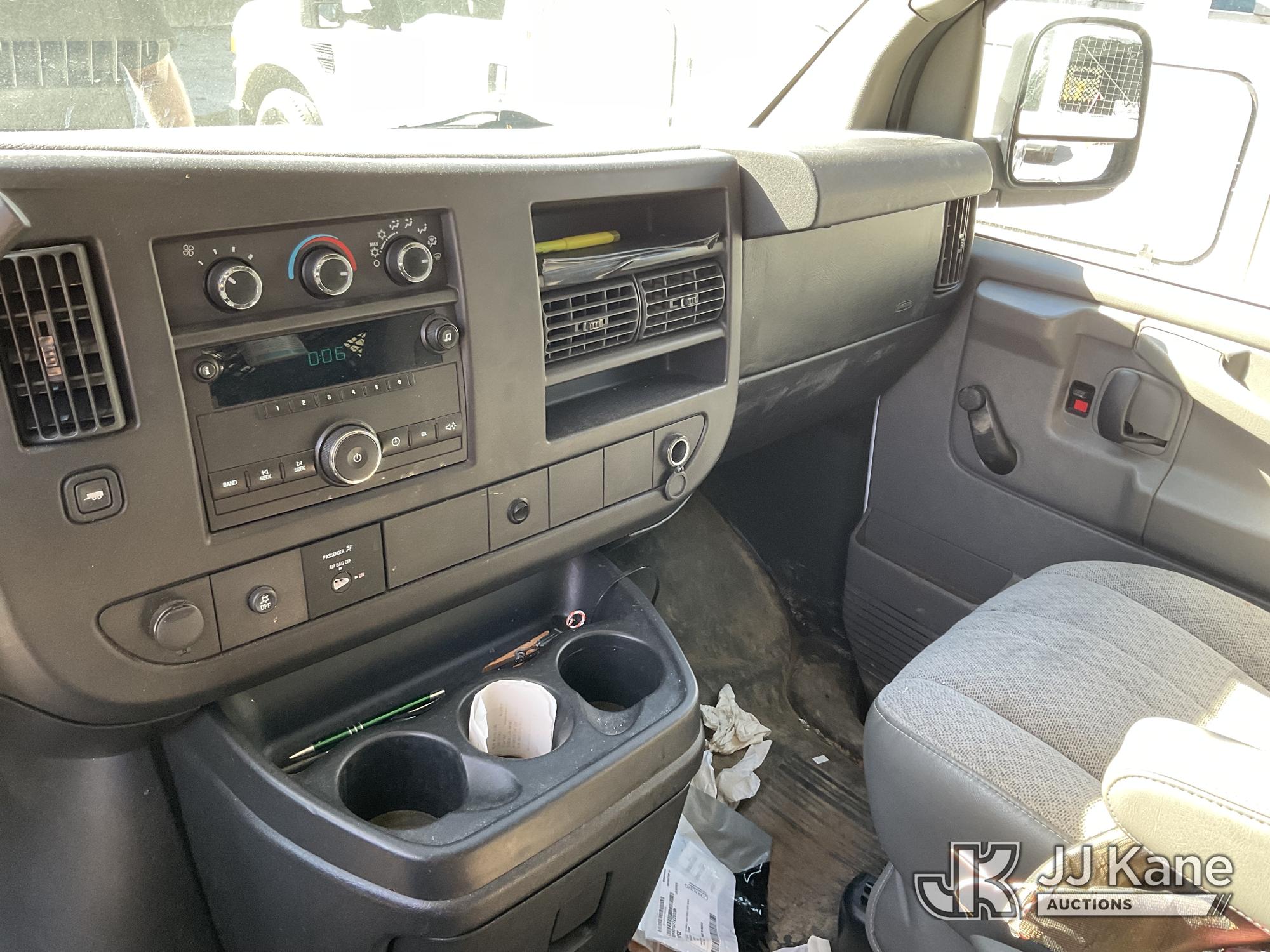 2012 Chevrolet Express G2500