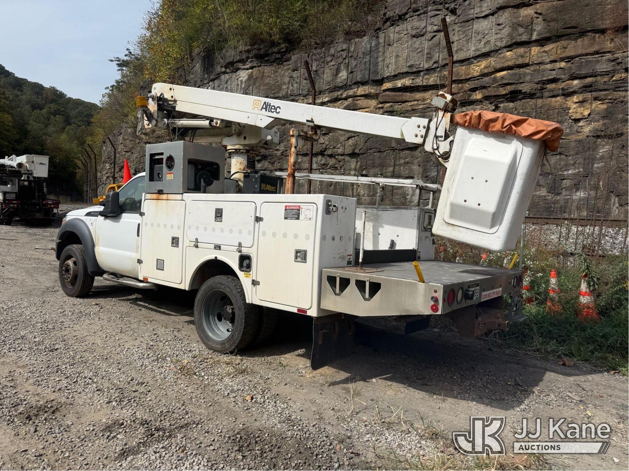 2012 Ford F-450 SD