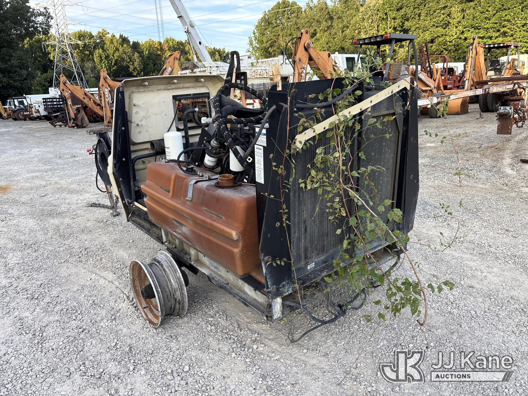 2013 Doosan Portable Power P260HP