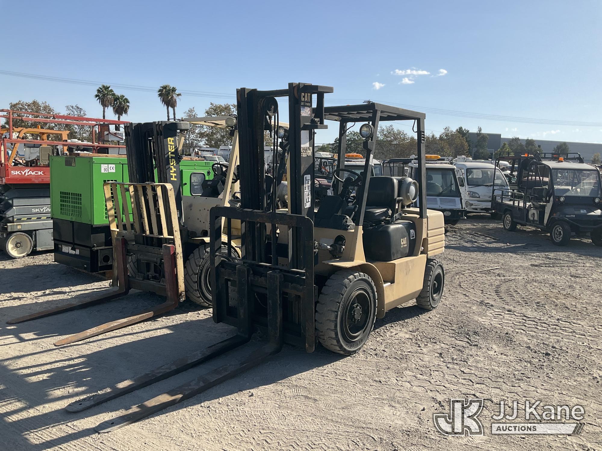 0 Caterpillar GP-30