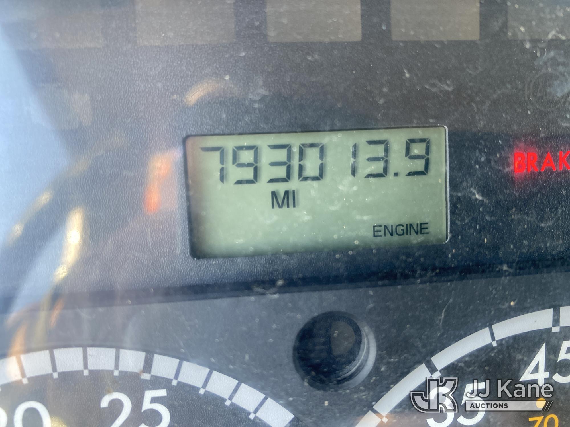 2013 Freightliner M2 112