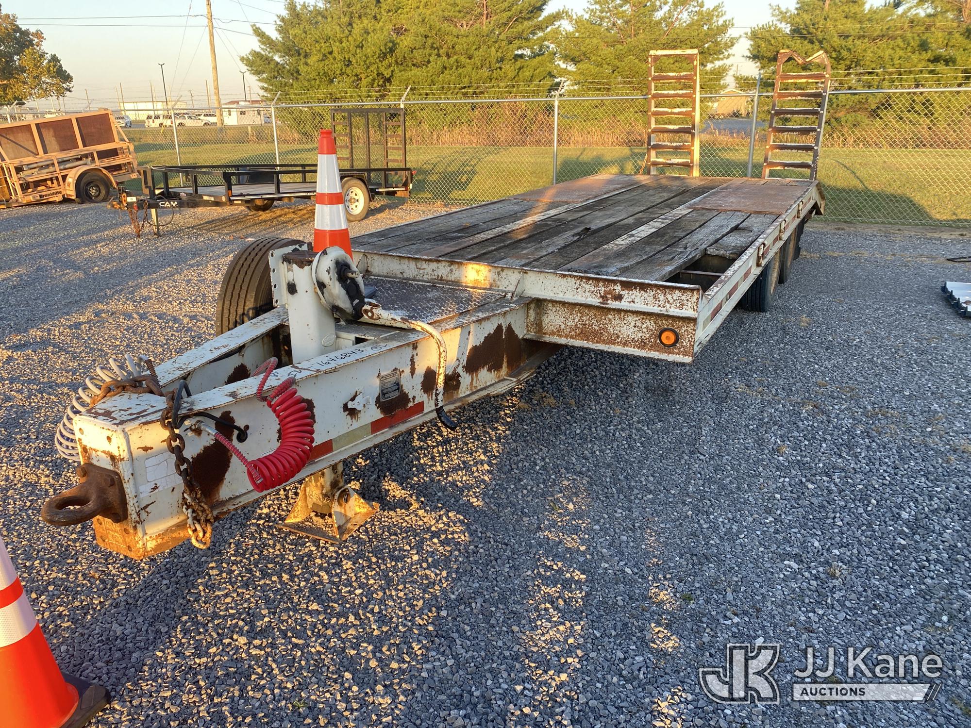 1998 Butler B-4024-A