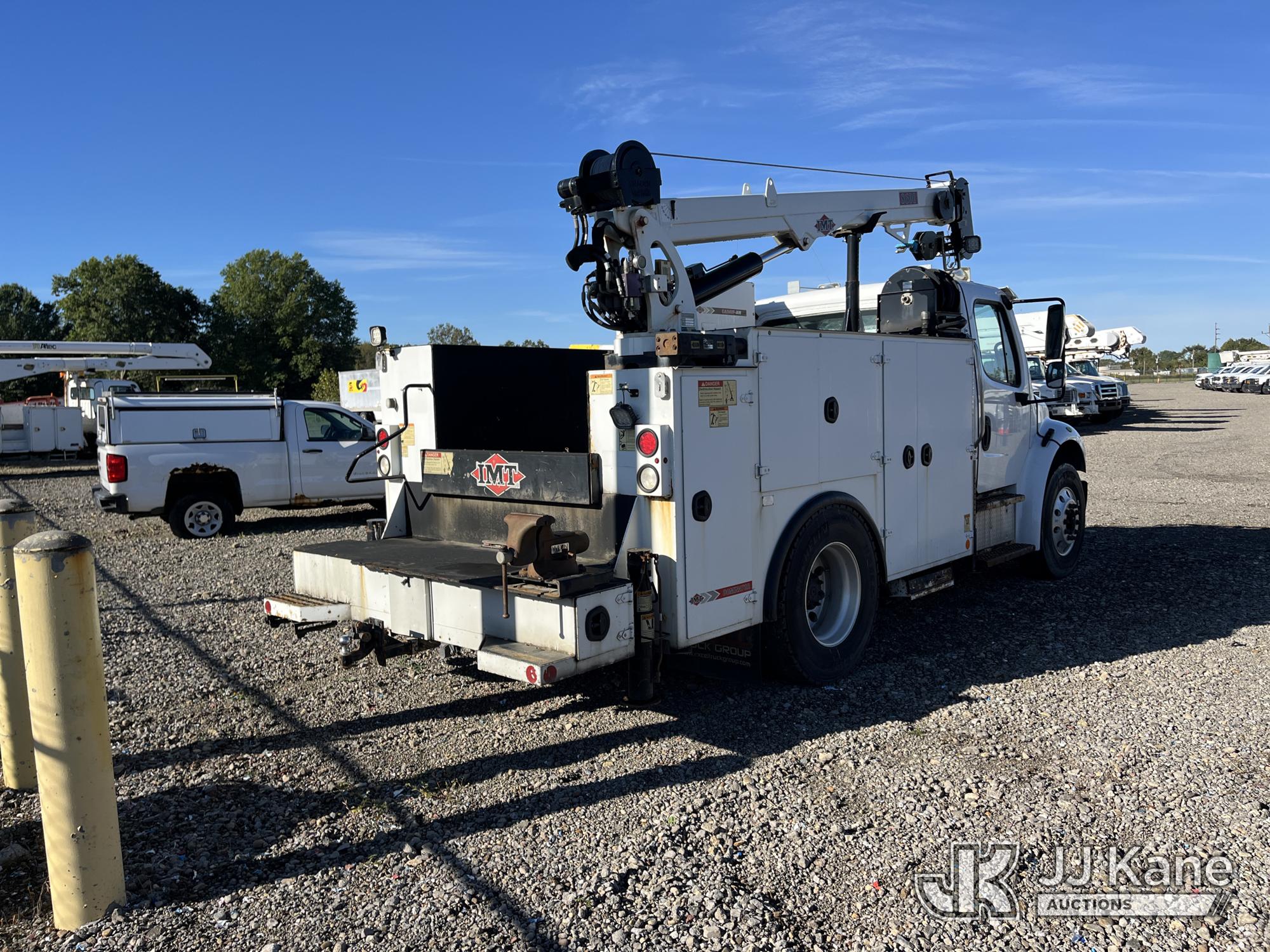 2019 Freightliner M2