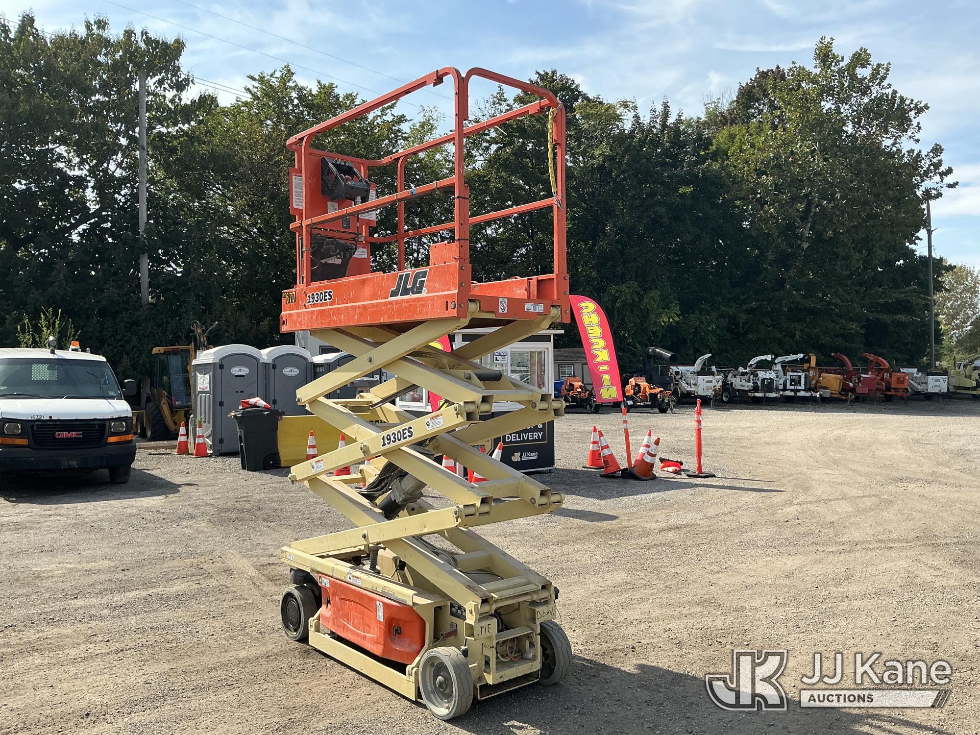 2016 JLG 1930ES