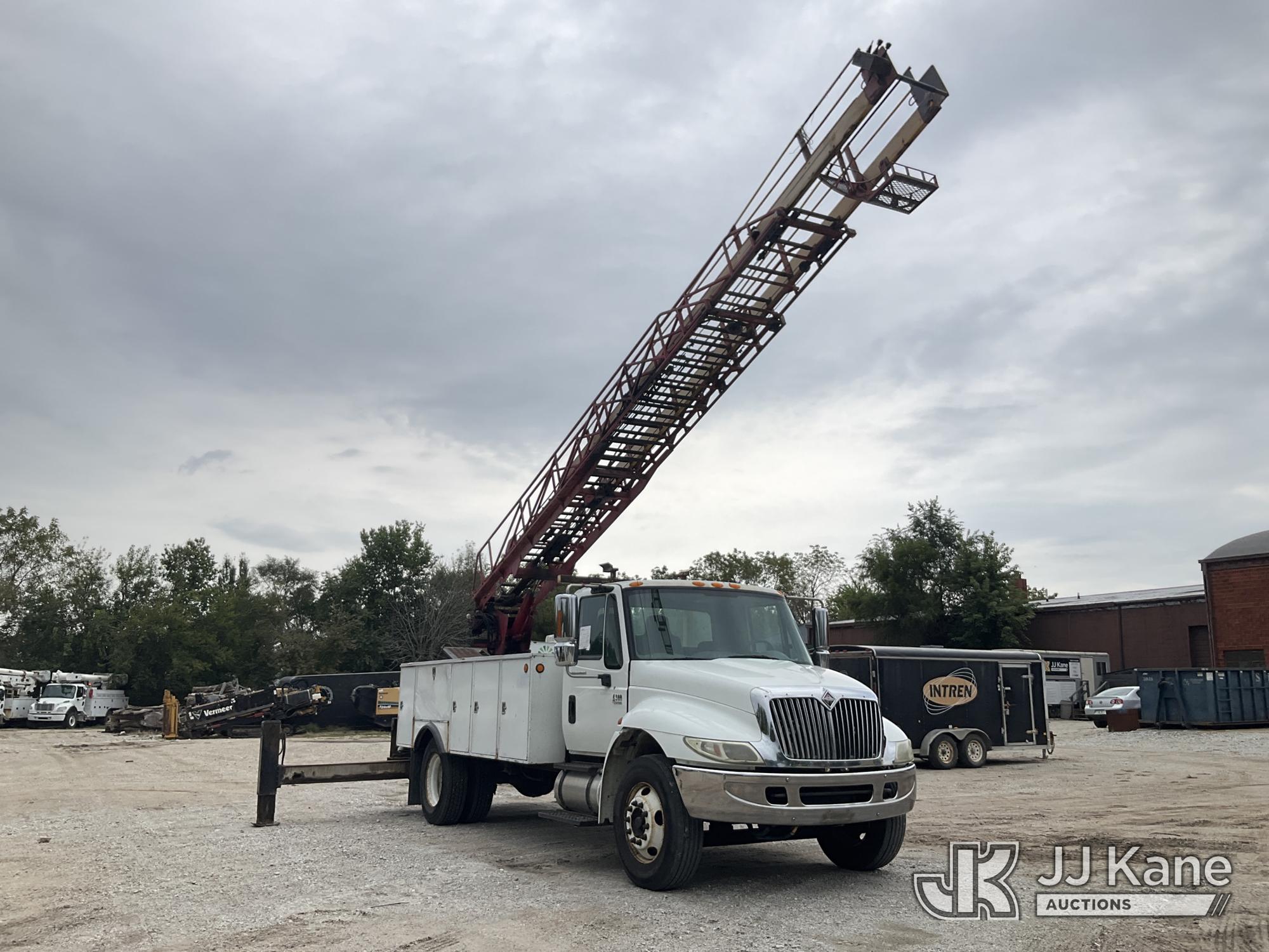 2003 International 4300