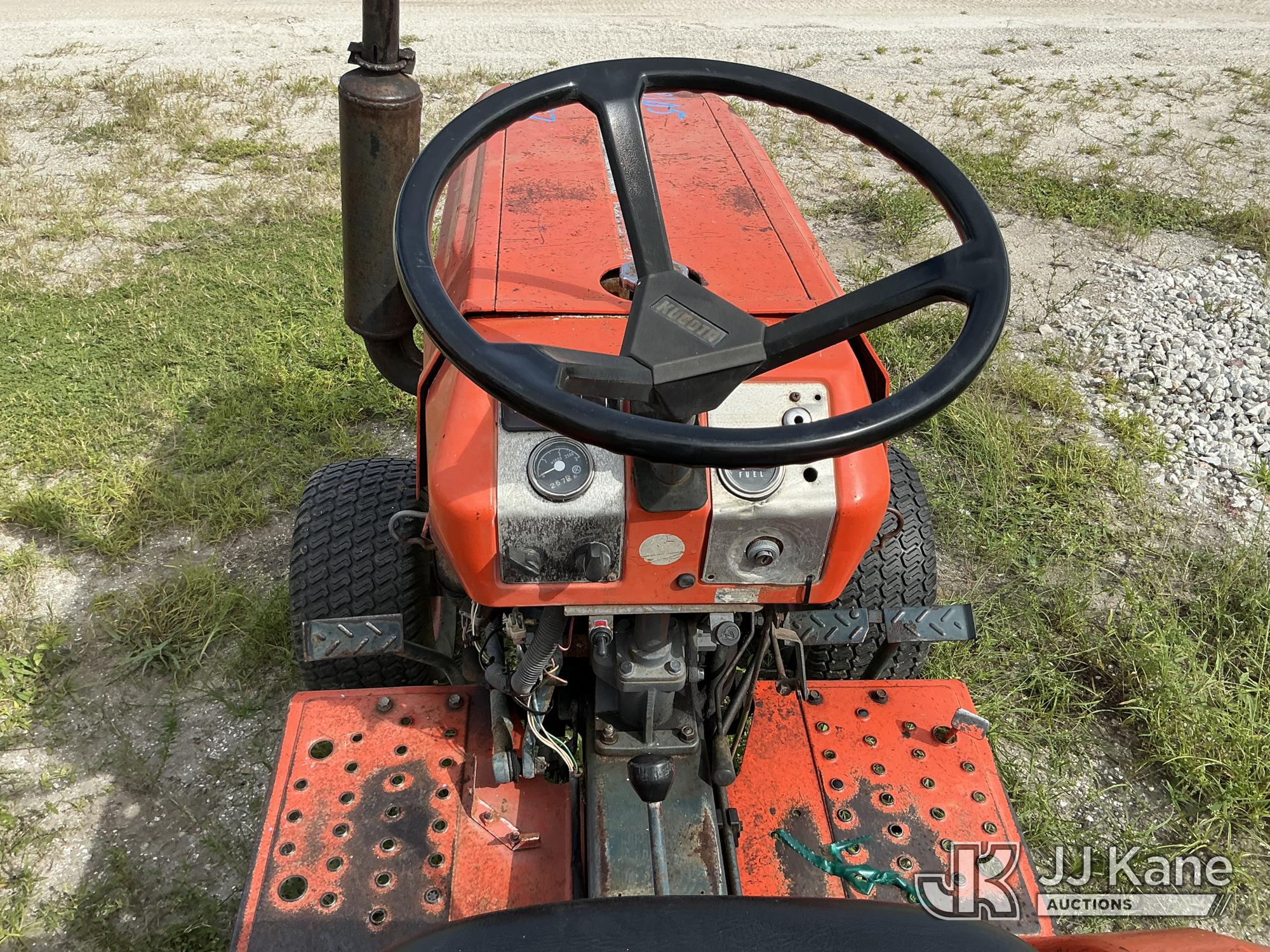 0 Kubota B6200