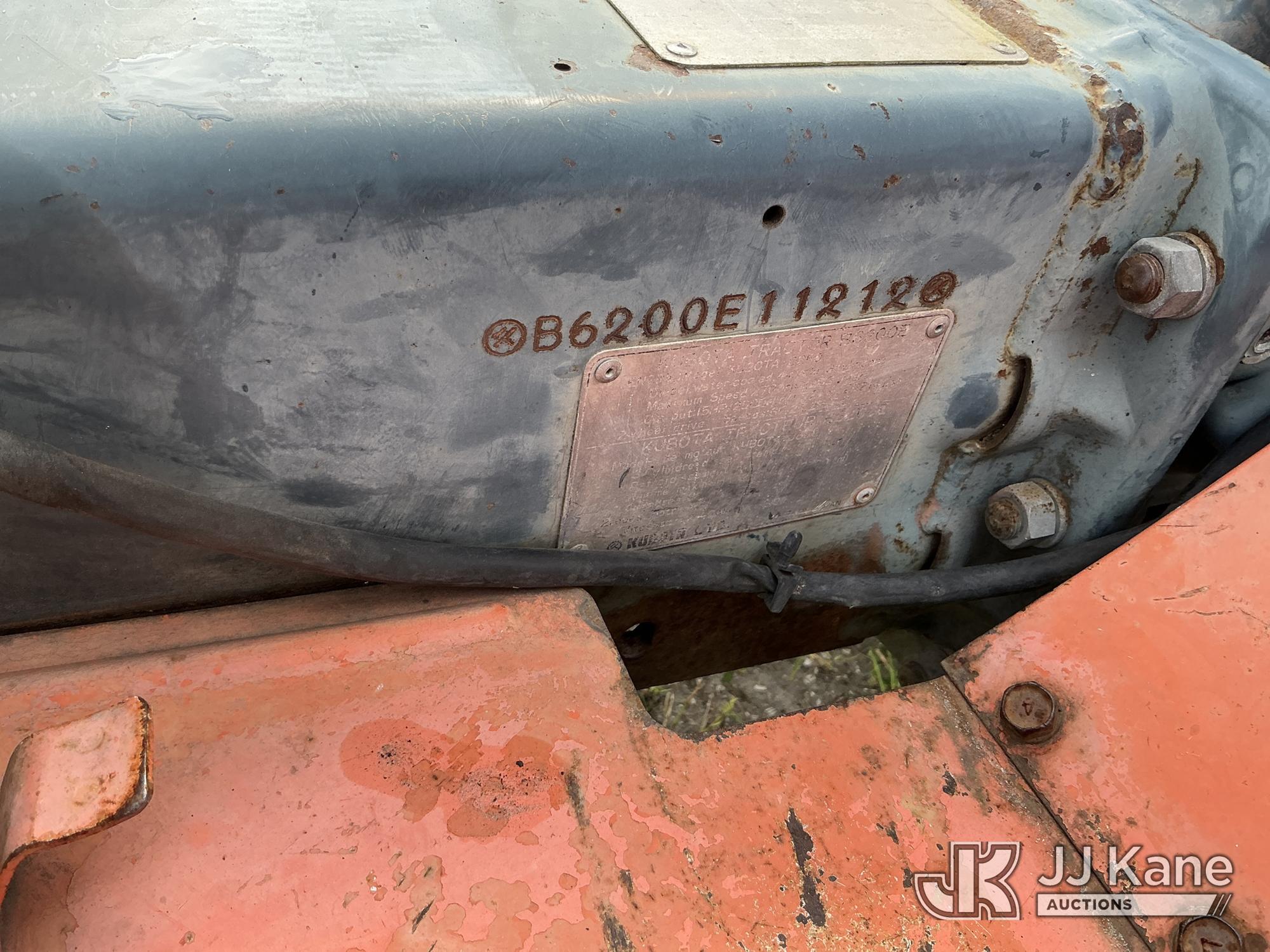 1984 Kubota B6200
