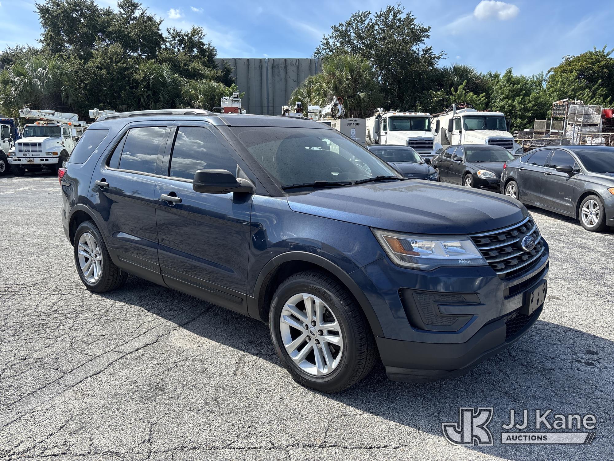 2017 Ford Explorer