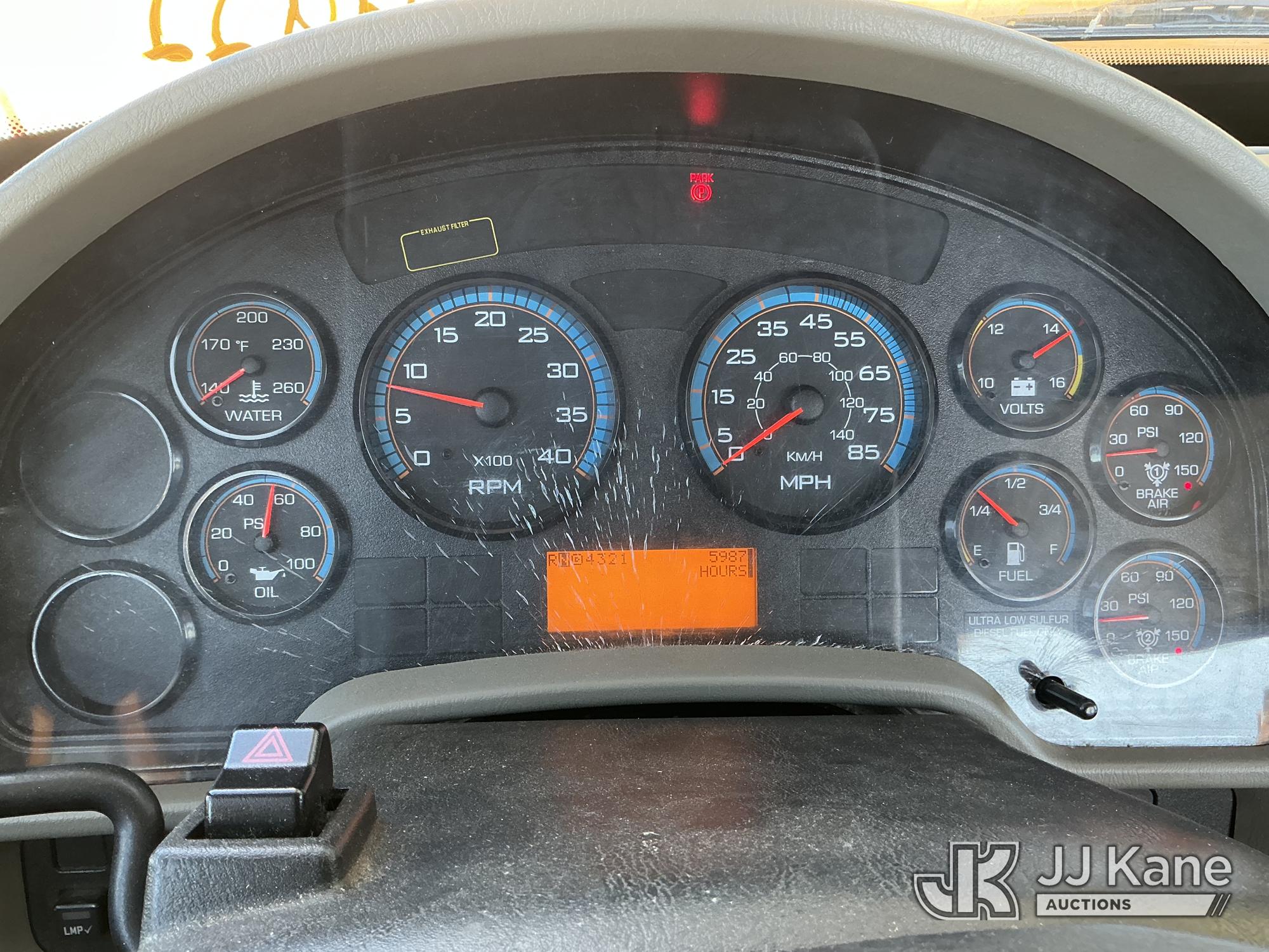 2013 International DURASTAR 4300