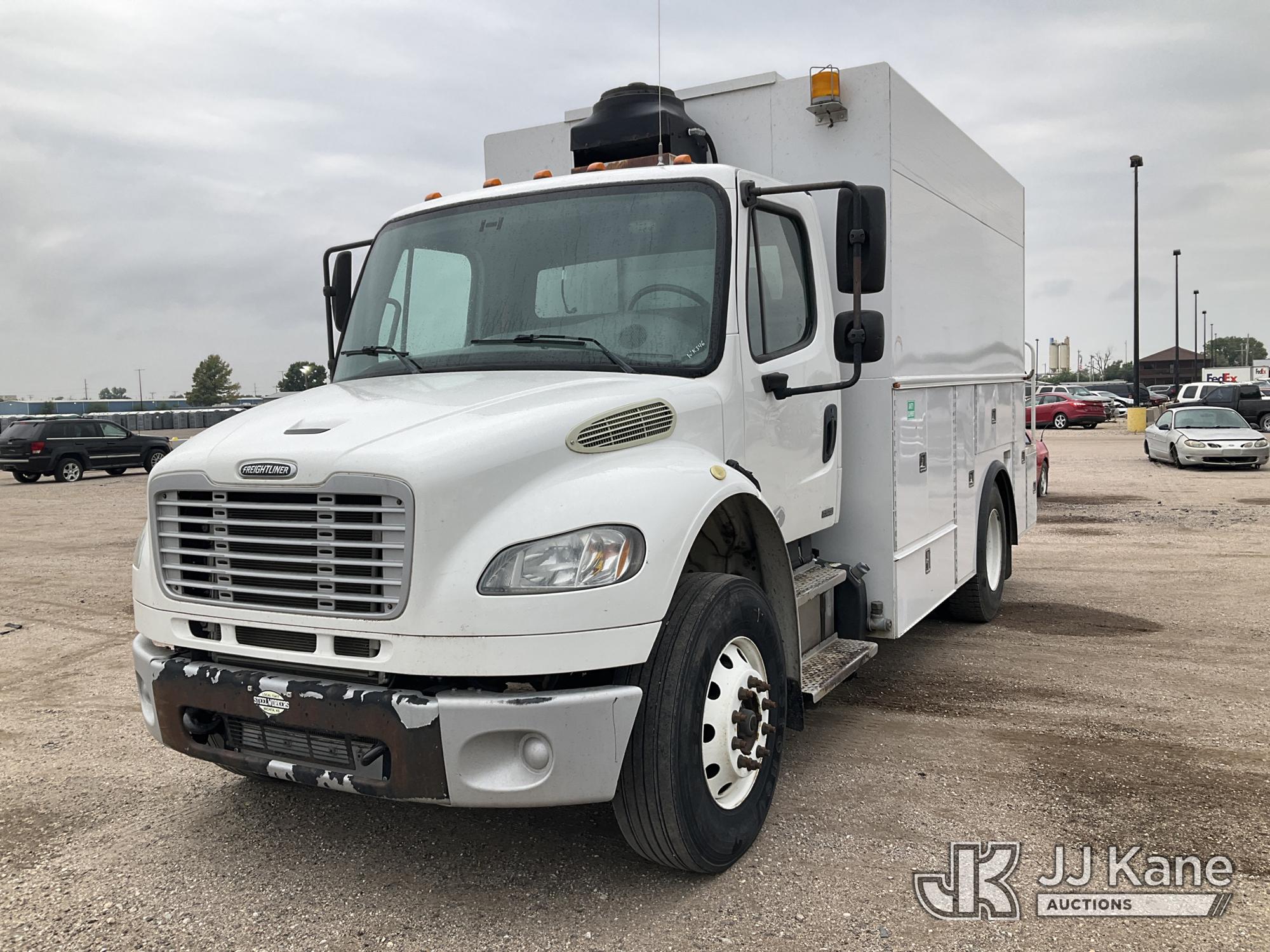 2012 Freightliner M2 106