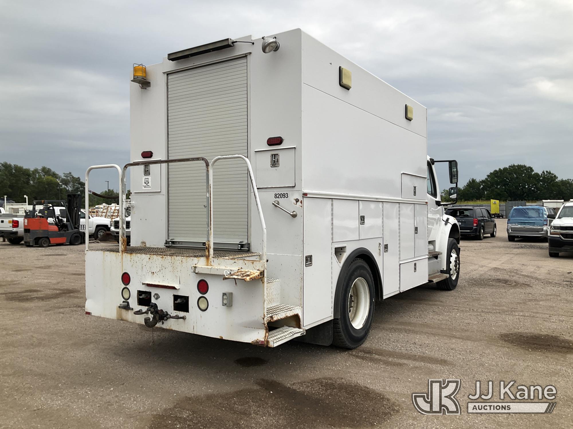 2012 Freightliner M2 106