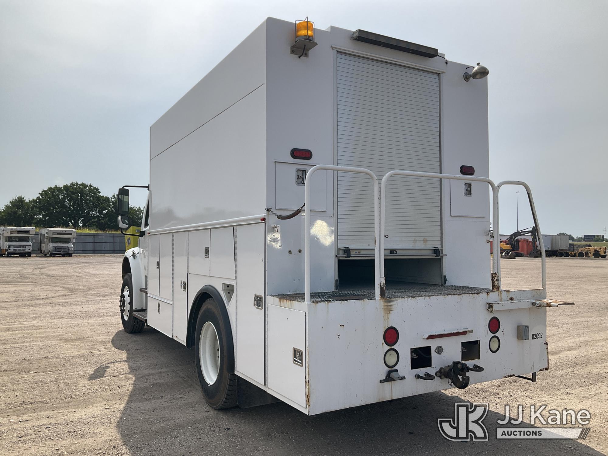 2012 Freightliner M2