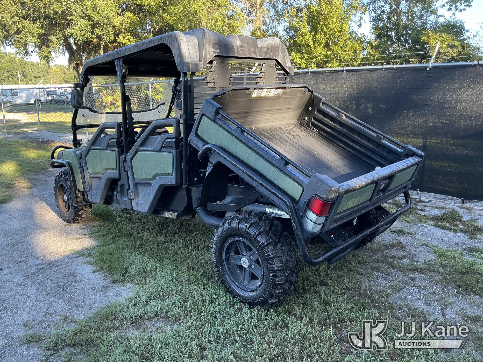 2015 John Deere GATOR XUV825E