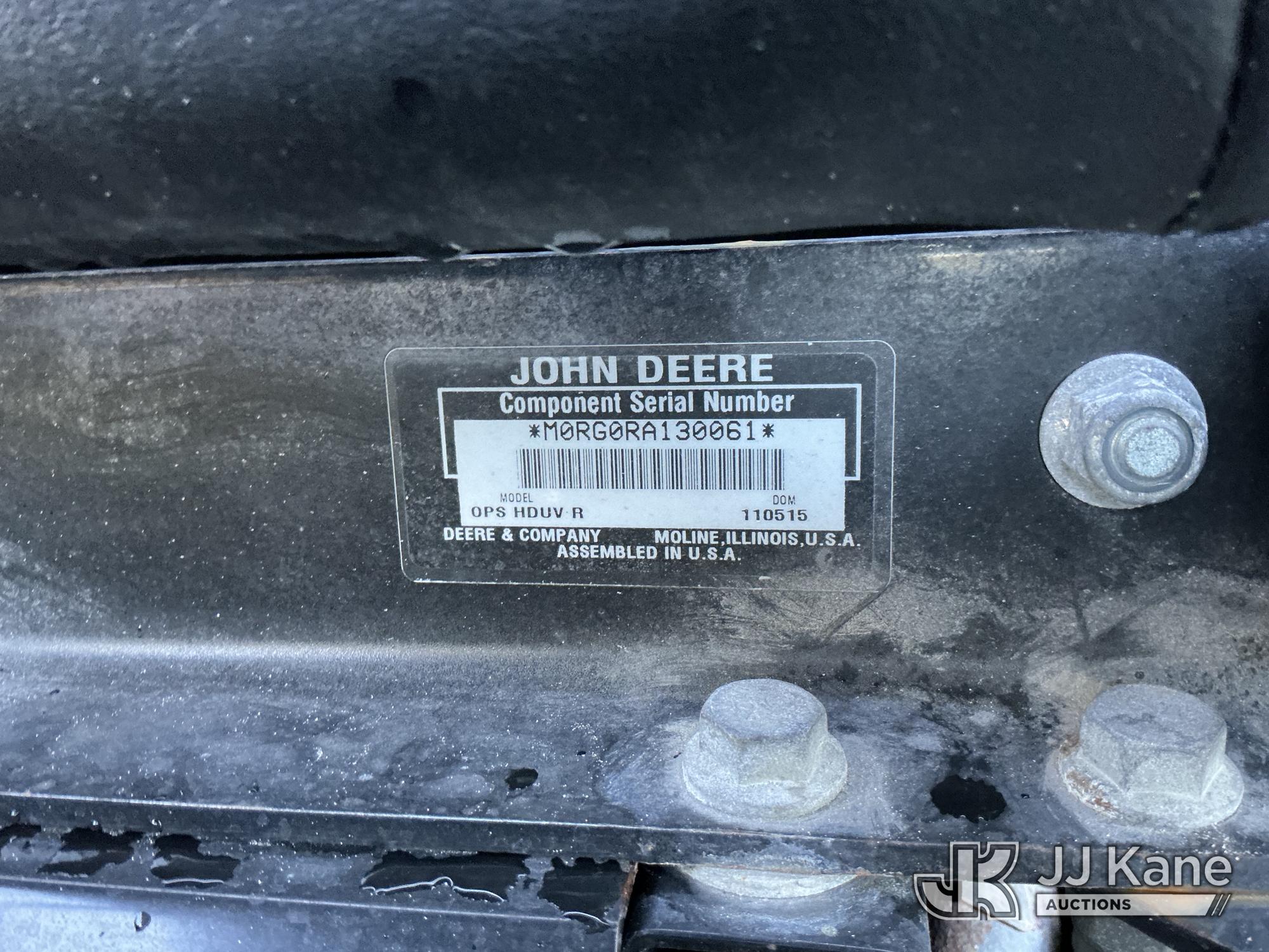 2015 John Deere GATOR XUV825E